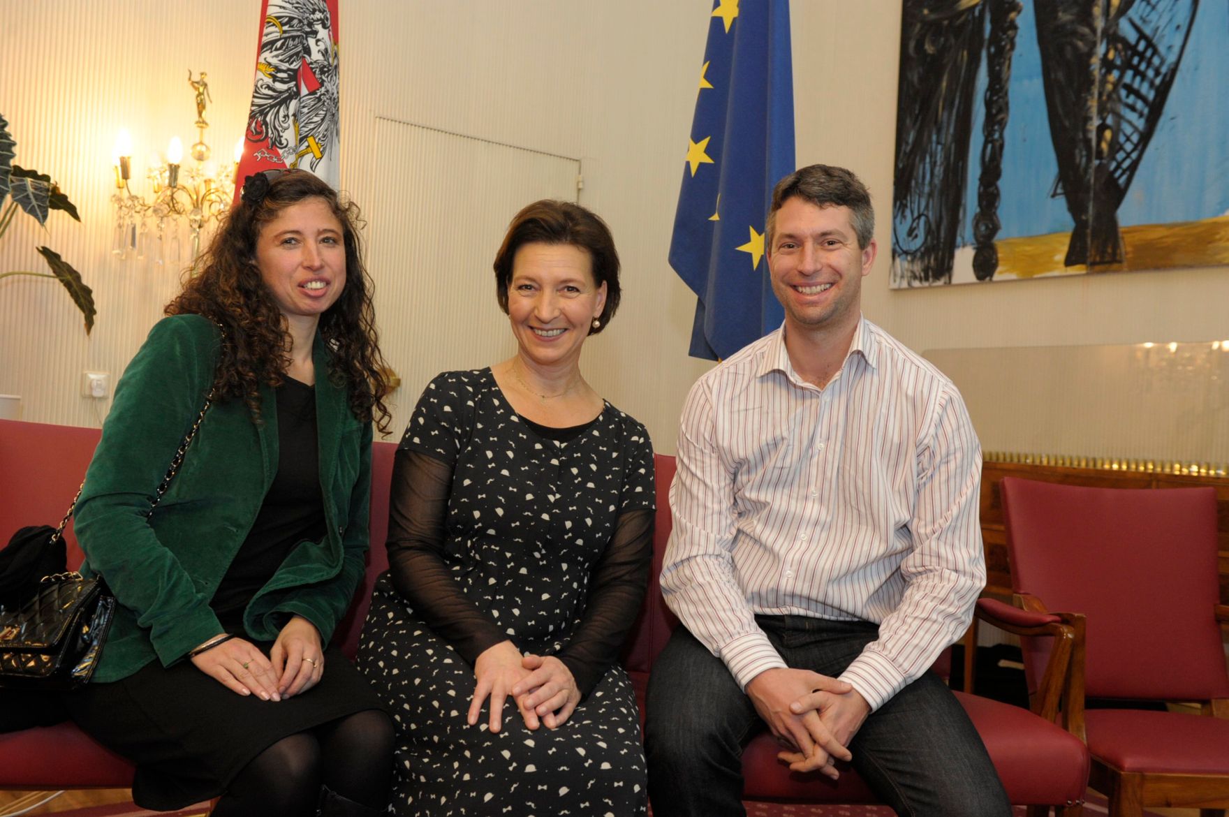Am 26. Oktober 2013 empfing Frauenministerin Gabriele Heinisch-Hosek im Rahmen des Nationalfeiertages Besucherinnen und Besucher im Bundeskanzleramt.
