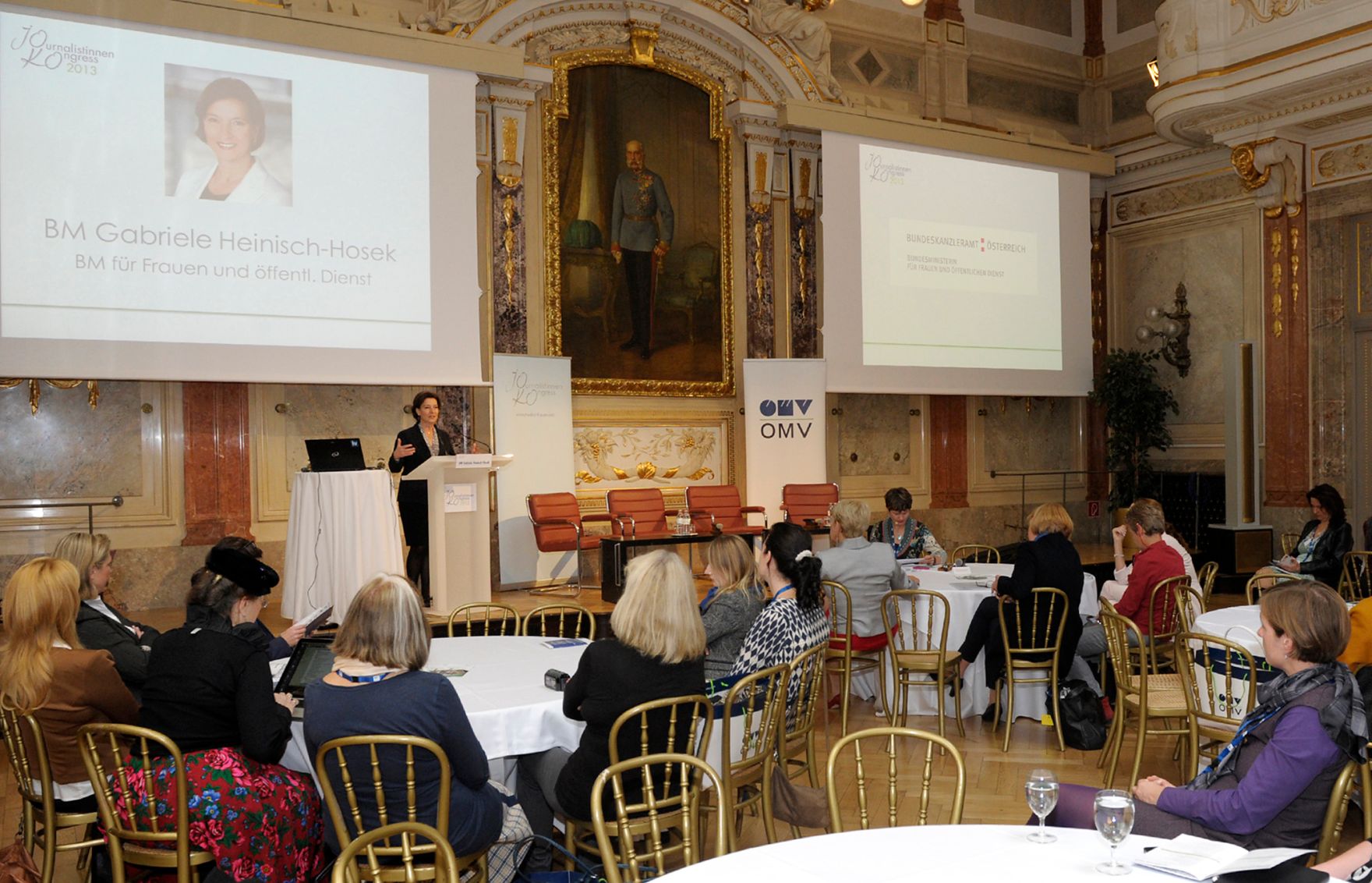 Am 5. November 2013 sprach Frauenministerin Gabriele Heinisch-Hosek die Begr&uuml;&szlig;ungsworte beim Journalistinnenkongress 2013 &bdquo;Digitalisierung &ndash; Herausforderung oder Chance?&ldquo;.