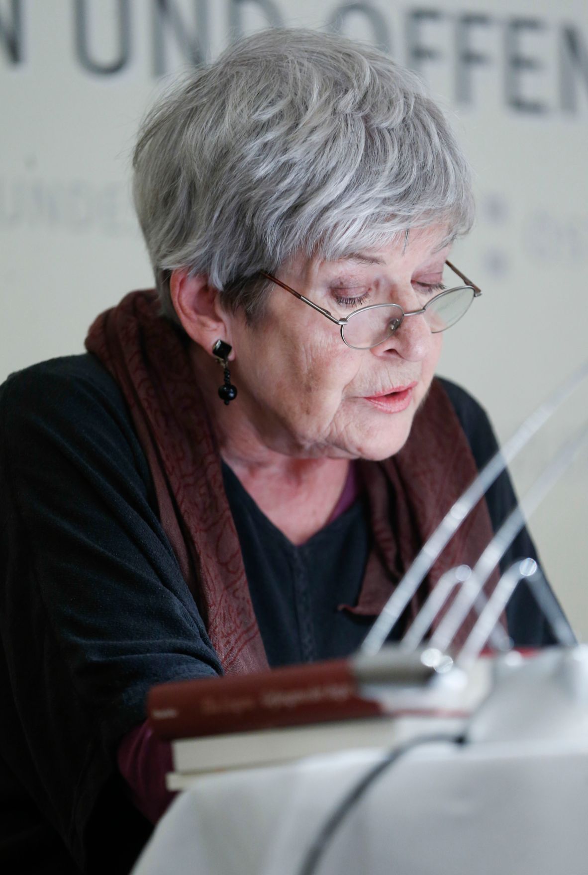 Am 21. November 2013 lud Frauenministerin Gabriele Heinisch-Hosek zu einer Lesung von Elisabeth Orth (im Bild) anl&auml;sslich 75 Jahre Novemberpogrom.