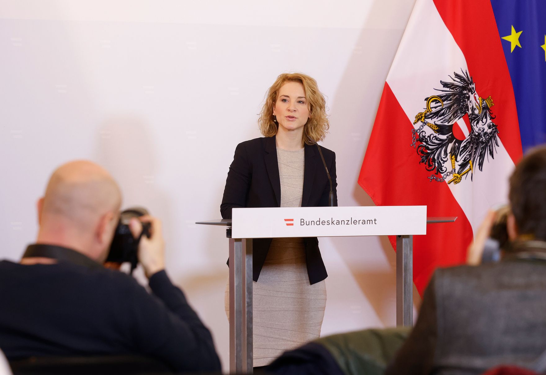 Am 6. M&auml;rz 2025 gab Bundesministerin Eva-Maria Holzleitner anl&auml;sslich des Weltfrauentags eine Pressekonferenz.