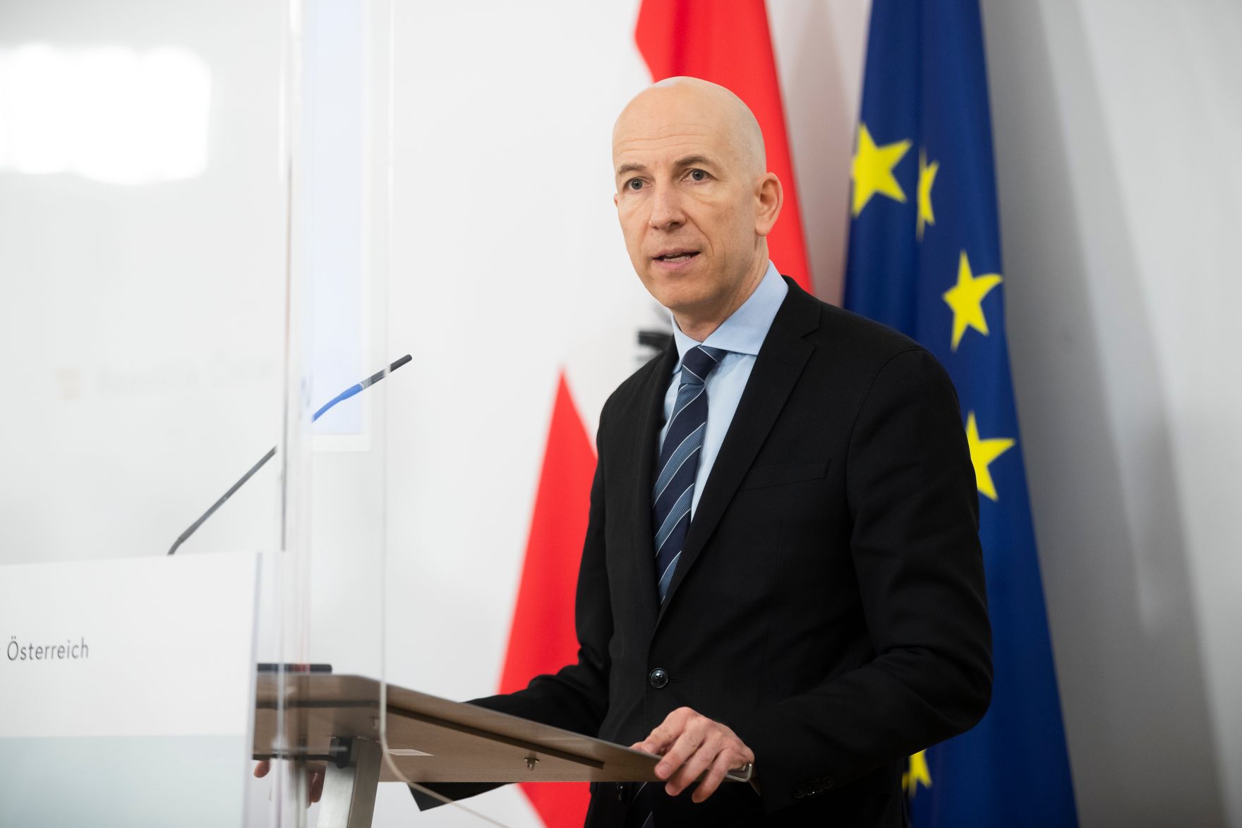Am 2. Februar 2021 fand eine Pressekonferenz zur aktuellen Lage am Arbeitsmarkt statt. Im Bild Bundesminister Martin Kocher.