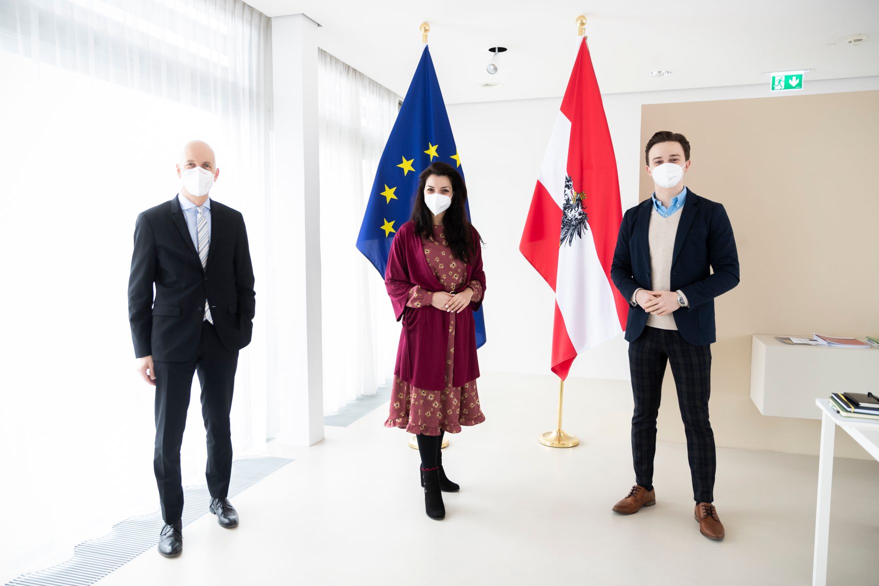 Am 2. M&auml;rz 2021 empfing Bundesminister Martin Kocher (l.) Vertreter der FCG-Jugend zu einem Arbeitsgespr&auml;ch.