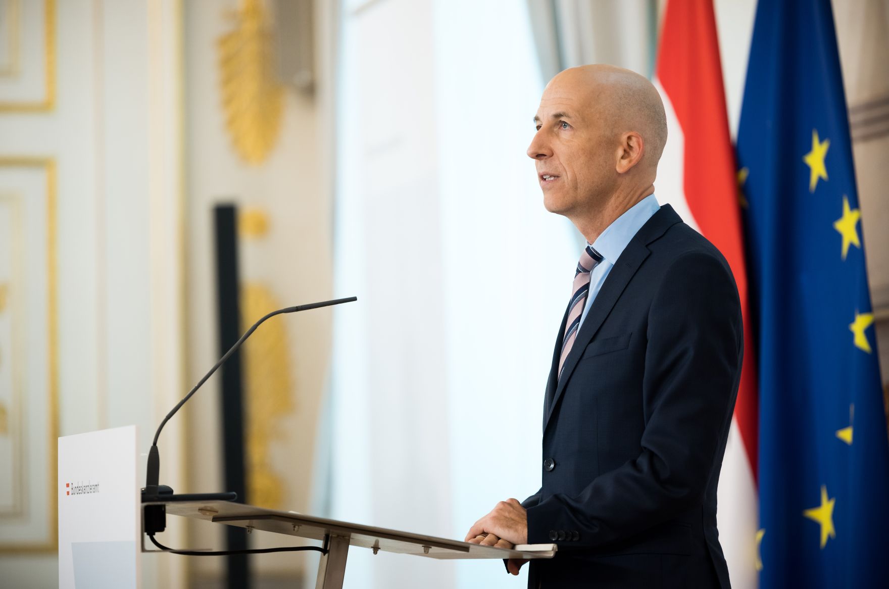 Am 1. September 2021 fand eine Pressekonferenz zur aktuellen Lage am Arbeitsmarkt statt. Im Bild Bundesminister Martin Kocher.