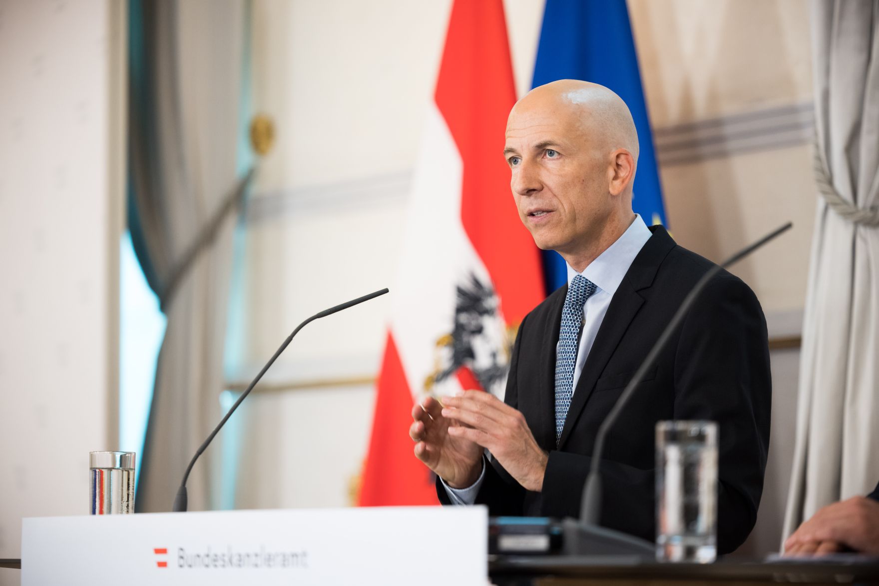 Am 14. September 2021 fand eine Pressekonferenz zur aktuellen Lage am Arbeitsmarkt statt. Im Bild Bundesminister Martin Kocher.