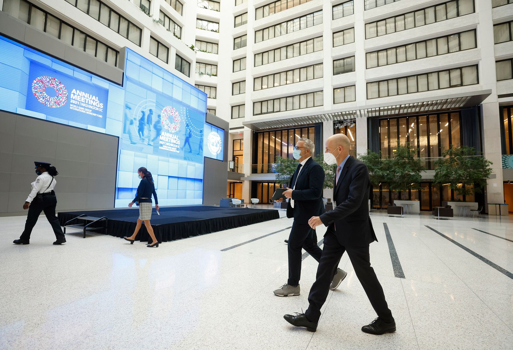 Am 18. Oktober 2021 reiste Bundesminister Martin Kocher (r.) zu einem mehrt&auml;gigen Arbeitsbesuch nach Washington.