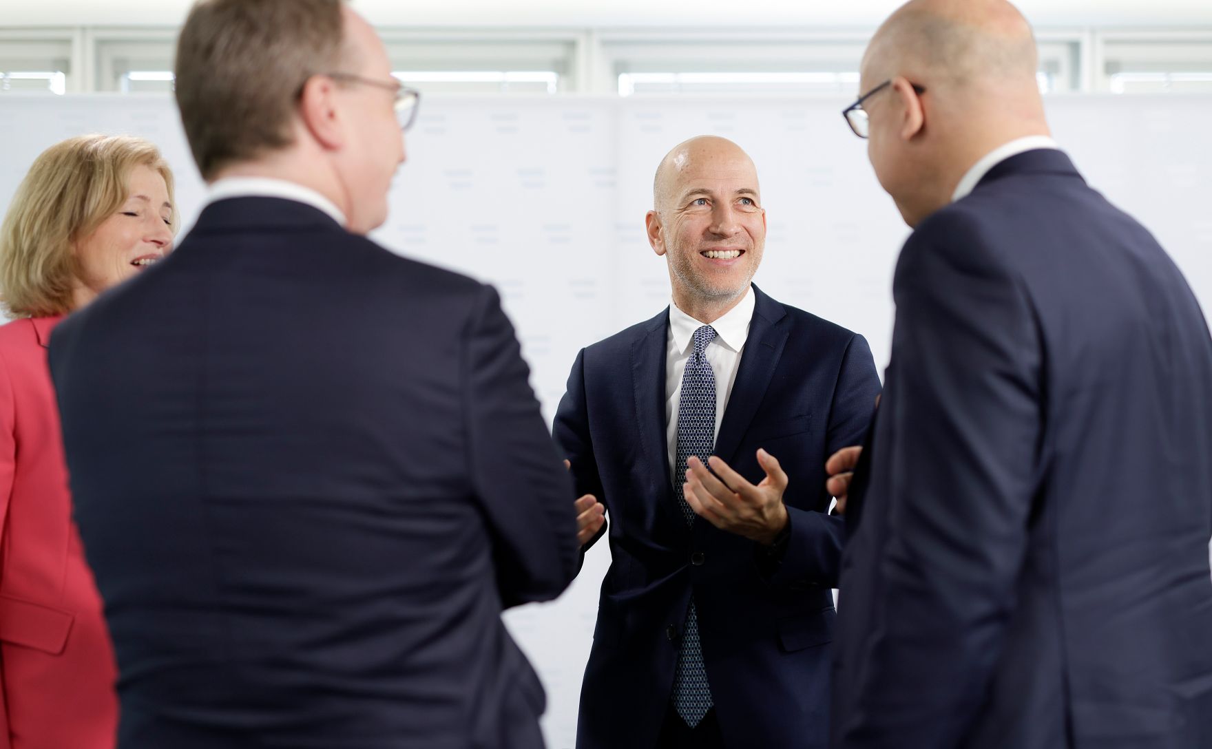 Am 16. November 2021 lud Bundesminister Martin Kocher zu einer &Ouml;konomenrunde im Bundesministerium f&uuml;r Arbeit ein.