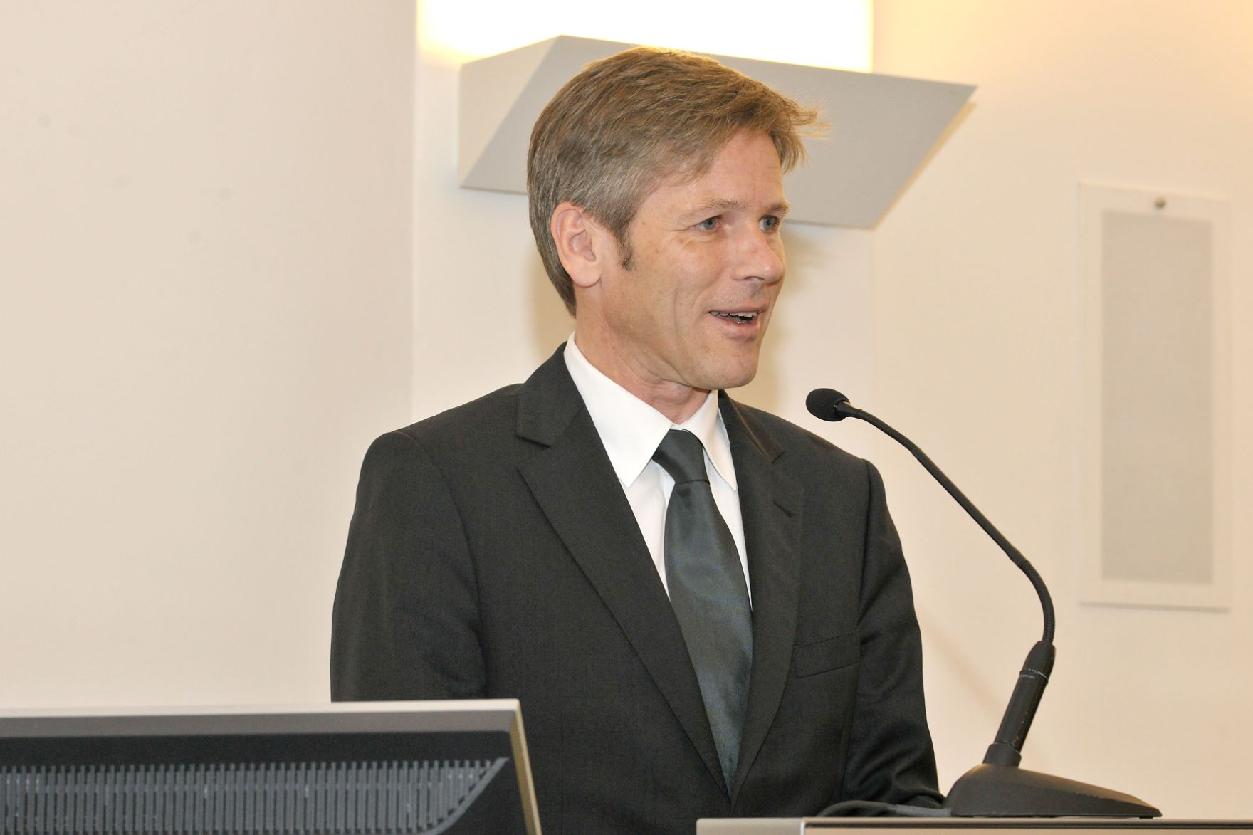 Am 13. Oktober 2011 er&ouml;ffnete Staatssekret&auml;r Josef Ostermayer die Enquete der &ouml;sterreichischen Raumordnungskonferenz (&Ouml;ROK) zum &Ouml;sterreichischen Raumentwicklungskonzept (&Ouml;REK) im Schloss Sch&ouml;nbrunn.