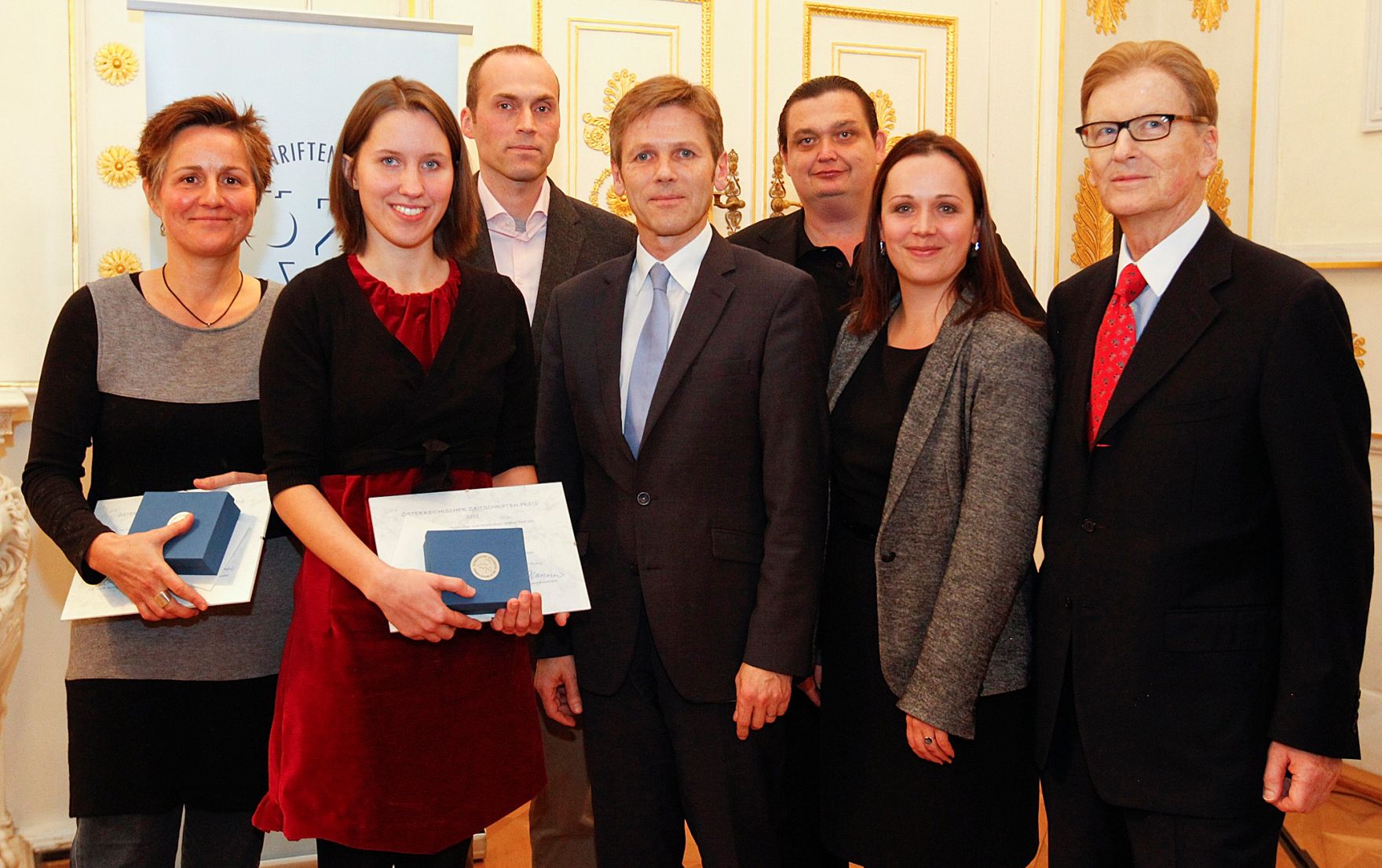 Am 24. November 2011 verlieh Staatssekret&auml;r Josef Ostermayer den &quot;&Ouml;sterreichischen Zeitschriften-Preis 2011&quot; im Bundeskanzleramt.
