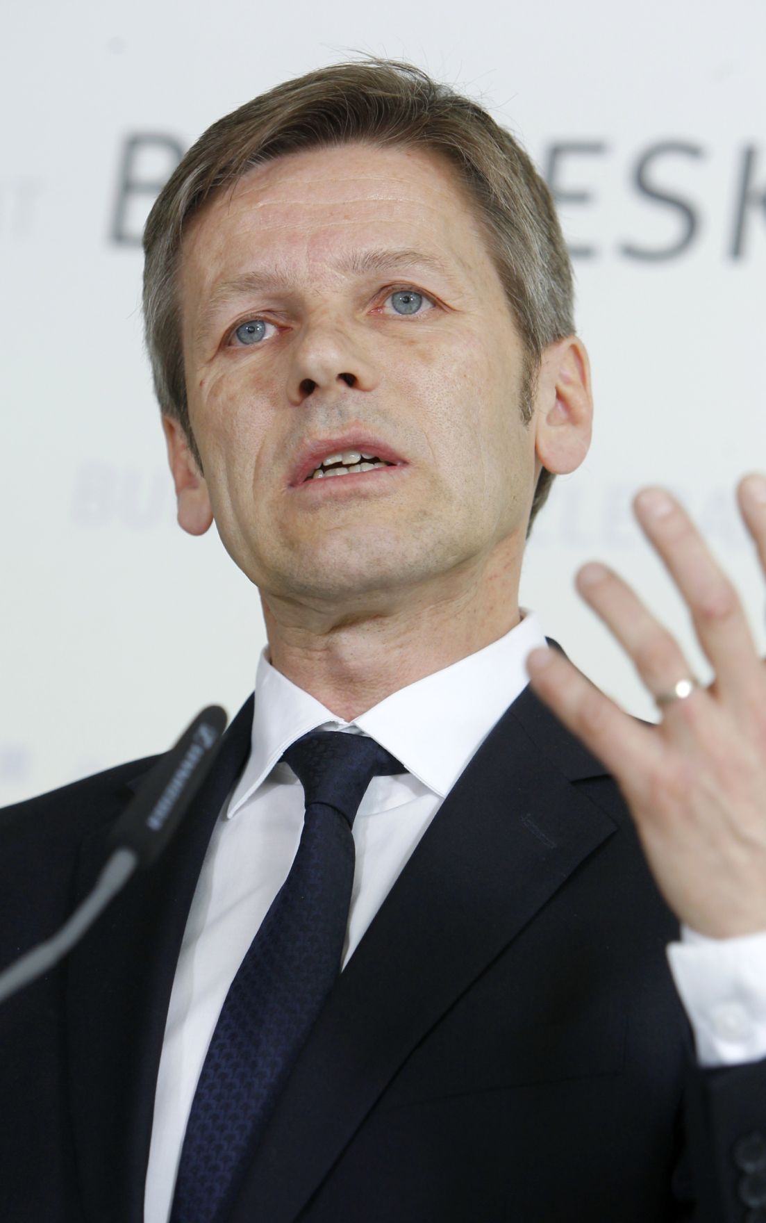 Am 21. M&auml;rz 2012 pr&auml;sentierte Staatssekret&auml;r Josef Ostermayer den 2. &Ouml;sterreichischen Baukulturreport im Volksgarten Pavillion.