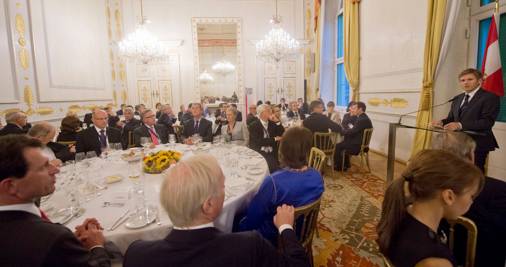 Am 10. September 2012 fand im Bundeskanzleramt ein Empfang zum Internationalen Kongress der Verfassungsgerichtsh&ouml;fe statt.