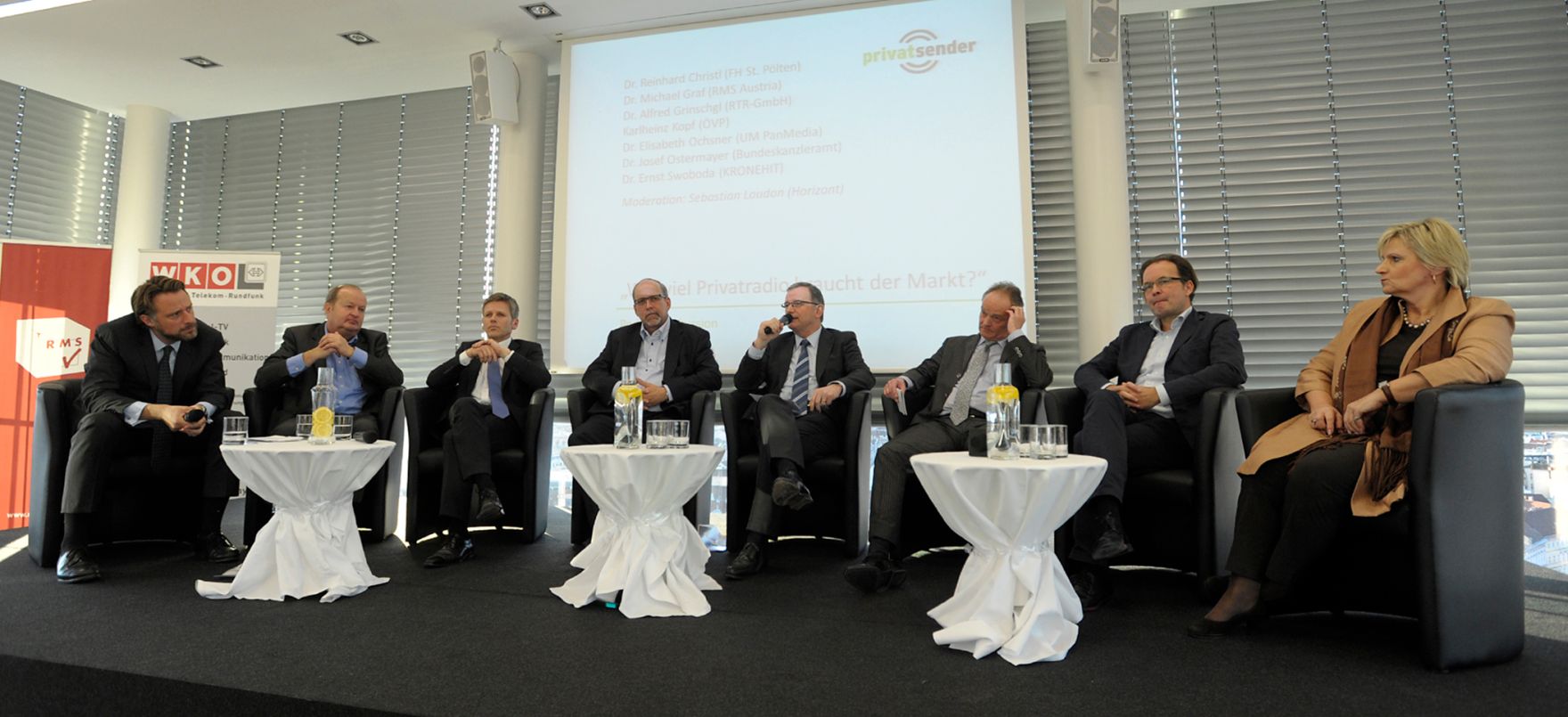 Am 10. April 2013 hielt Staatssekret&auml;r Josef Ostermayer bei der Fachveranstaltung &bdquo;15 Jahre Privatradio in &Ouml;sterreich&ldquo; die Begr&uuml;&szlig;ungsrede. Im Bild bei der Podiumsdiskussion &quot;Wie viel Privatradio braucht der Markt?&quot;.