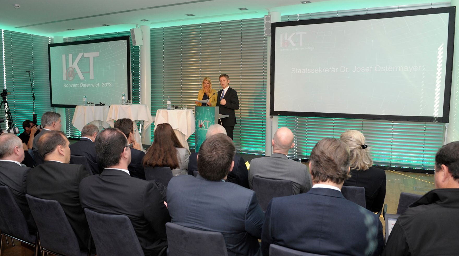 Am 28. Juni 2013 hielt Staatssekret&auml;r Josef Ostermayer die Begr&uuml;&szlig;ungsrede beim IKT-Konvent 2013 der Internetoffensive &Ouml;sterreich.