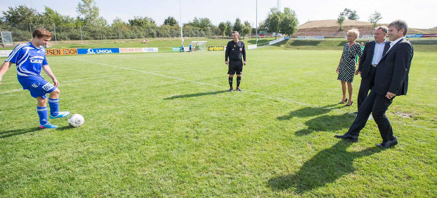 Am 8. September 2013 er&ouml;ffnete Staatssekret&auml;r Josef Ostermayer die Sportanlage des SVS Sportvereines in Schattendorf.