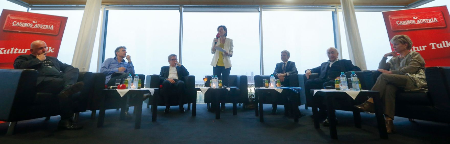 Am 7. Mai 2014 nahm Kunst- und Kulturminister Josef Ostermayer am 2. Casinos Austria Kultur Talk &bdquo;F&uuml;r die Kunst zu leben, von der Kunst zu leben&ldquo; im Justizcafe teil.
