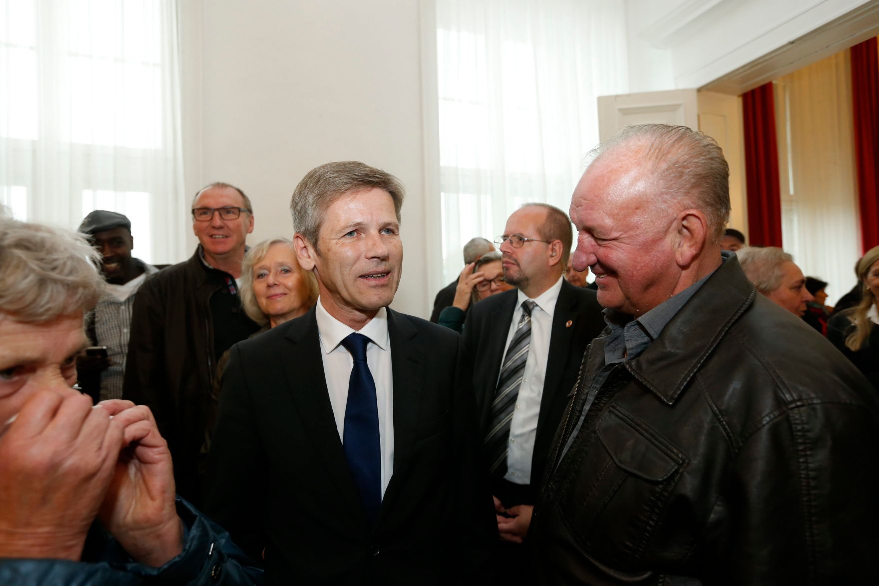 Am 26. Oktober 2014 empfing Kanzleramtsminister Josef Ostermayer im Rahmen des Nationalfeiertages Besucherinnen und Besucher im Bundeskanzleramt.