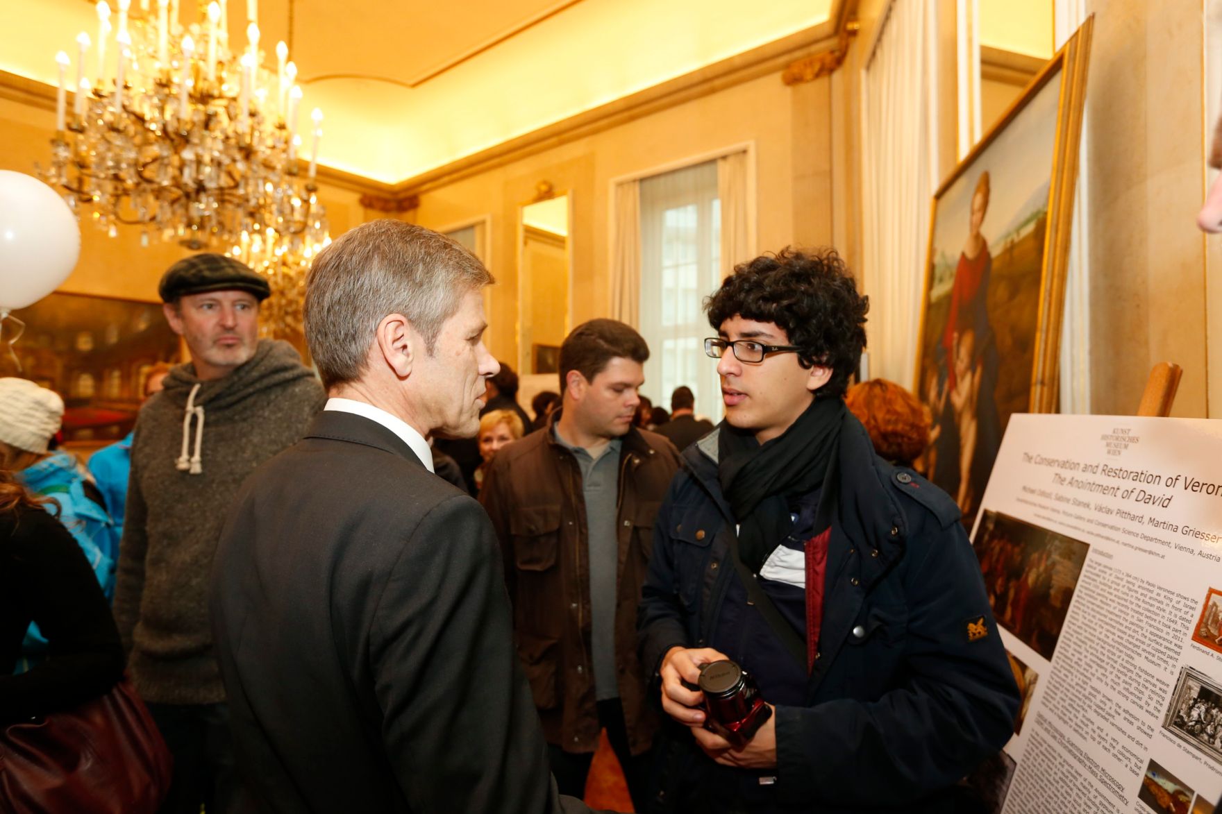 Am 26. Oktober 2014 empfing Kanzleramtsminister Josef Ostermayer im Rahmen des Nationalfeiertages Besucherinnen und Besucher im Bundeskanzleramt.