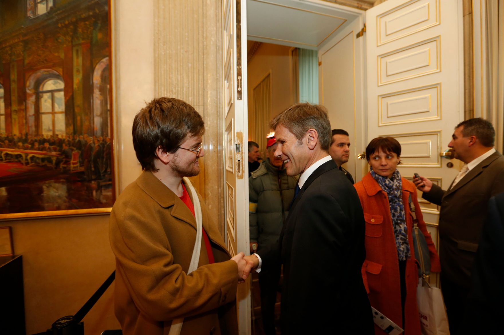 Am 26. Oktober 2014 empfing Kanzleramtsminister Josef Ostermayer im Rahmen des Nationalfeiertages Besucherinnen und Besucher im Bundeskanzleramt.