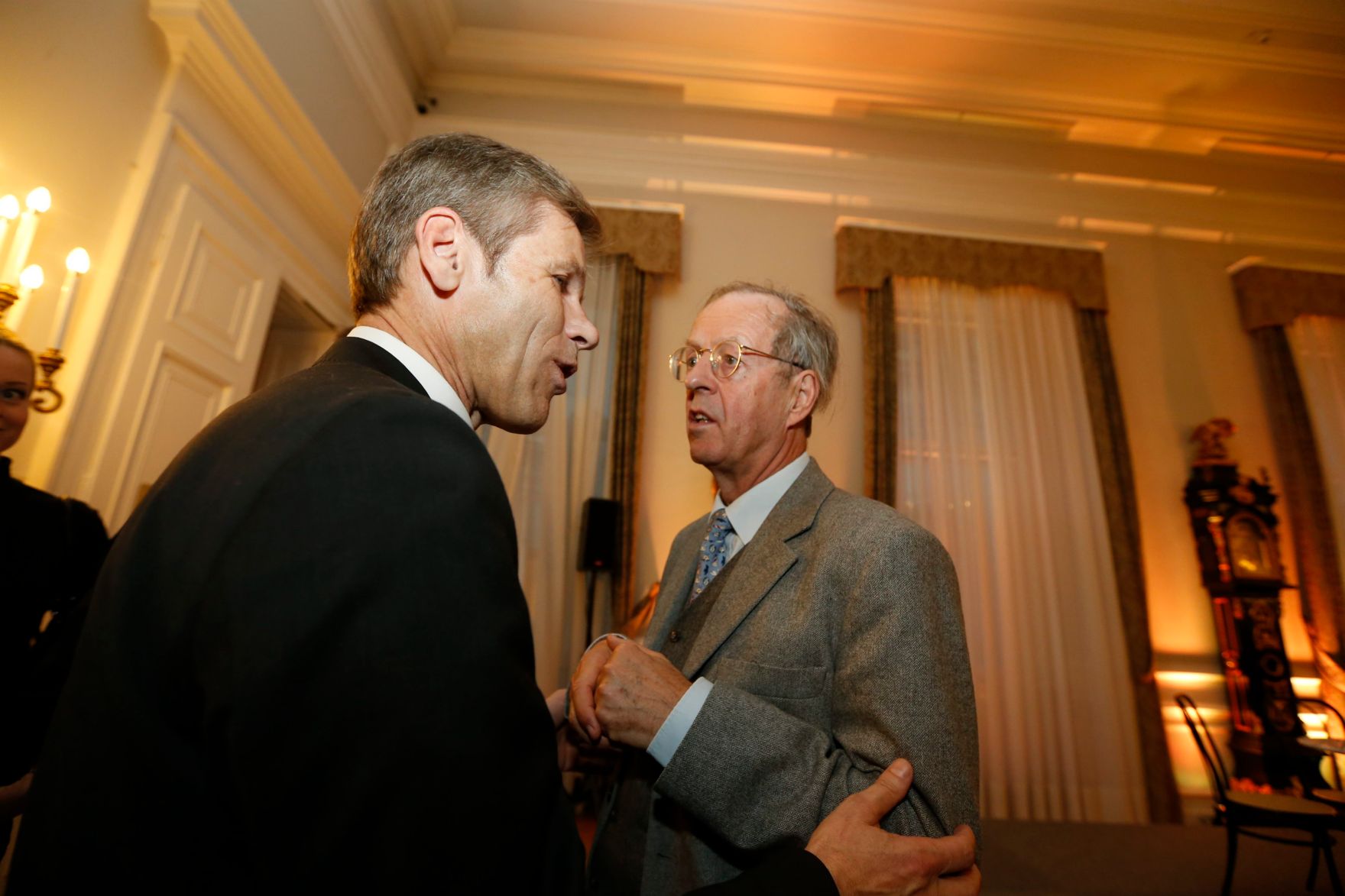 Am 26. Oktober 2014 empfing Kanzleramtsminister Josef Ostermayer im Rahmen des Nationalfeiertages Besucherinnen und Besucher im Bundeskanzleramt.