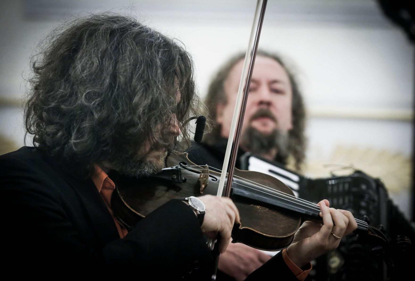 Am 7. November 2014 &uuml;berreichte Kunst- und Kulturminister Josef Ostermayer die Urkunde, mit der Schauspielerin Maria Bill der Berufstitel Kammerschauspielerin verliehen wurde.