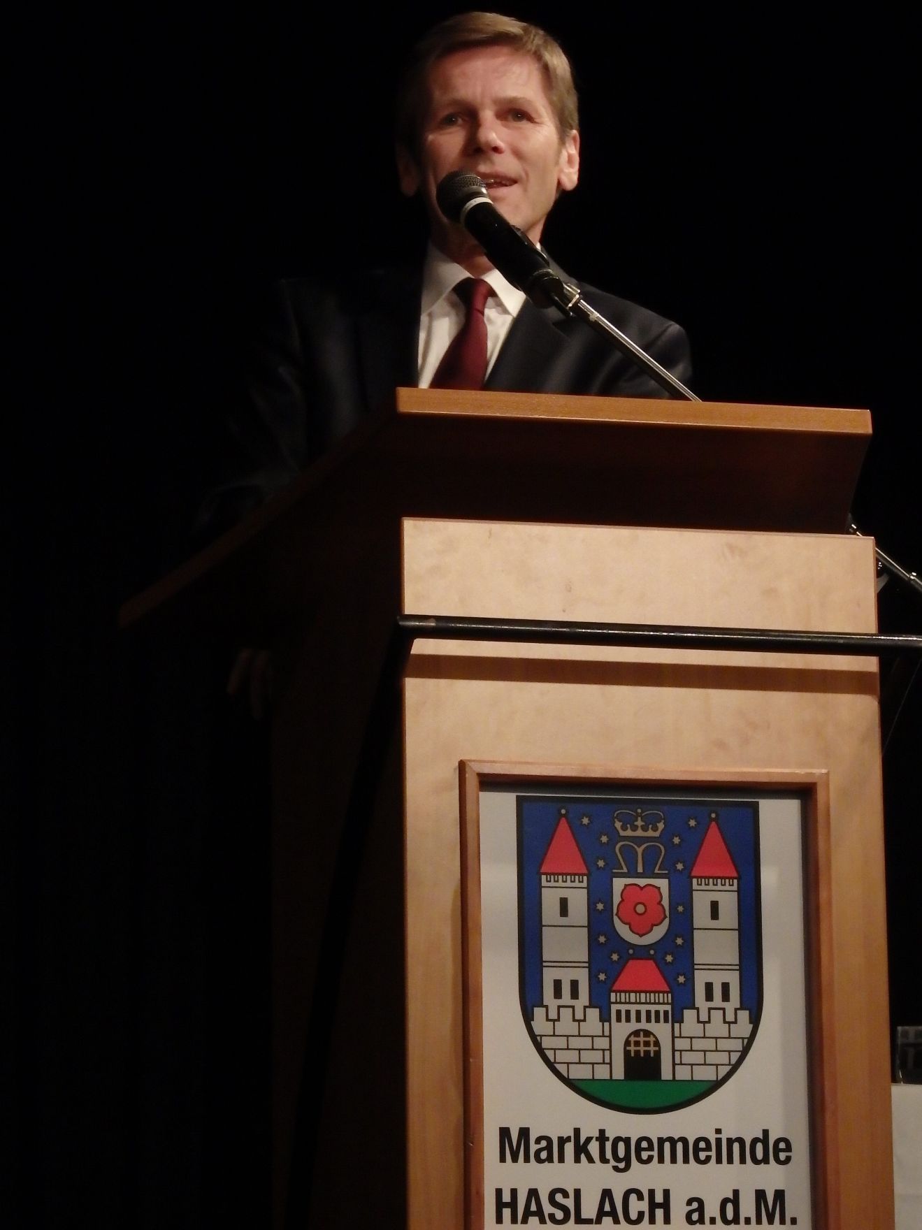 Am 3. Dezember 2014 fand die Vergabe des Museumspreises 2014 in der Marktgemeinde Haslach in Ober&ouml;sterreich statt. Im Bild Kunst- und Kulturminister Josef Ostermayer.