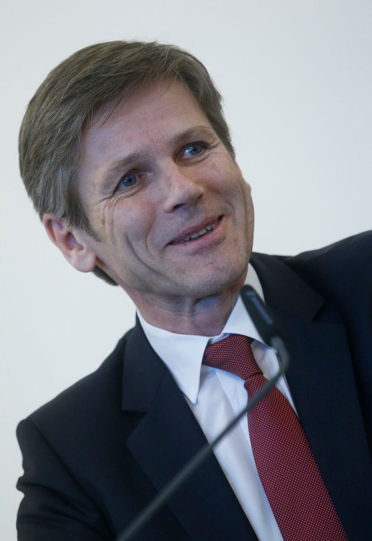 Am 4. M&auml;rz 2015 fand im Bundeskanzleramt die Staatspreisverleihung f&uuml;r die 'sch&ouml;nsten b&uuml;cher &ouml;sterreichs' statt. Im Bild Kunst- und Kulturminister Josef Ostermayer.