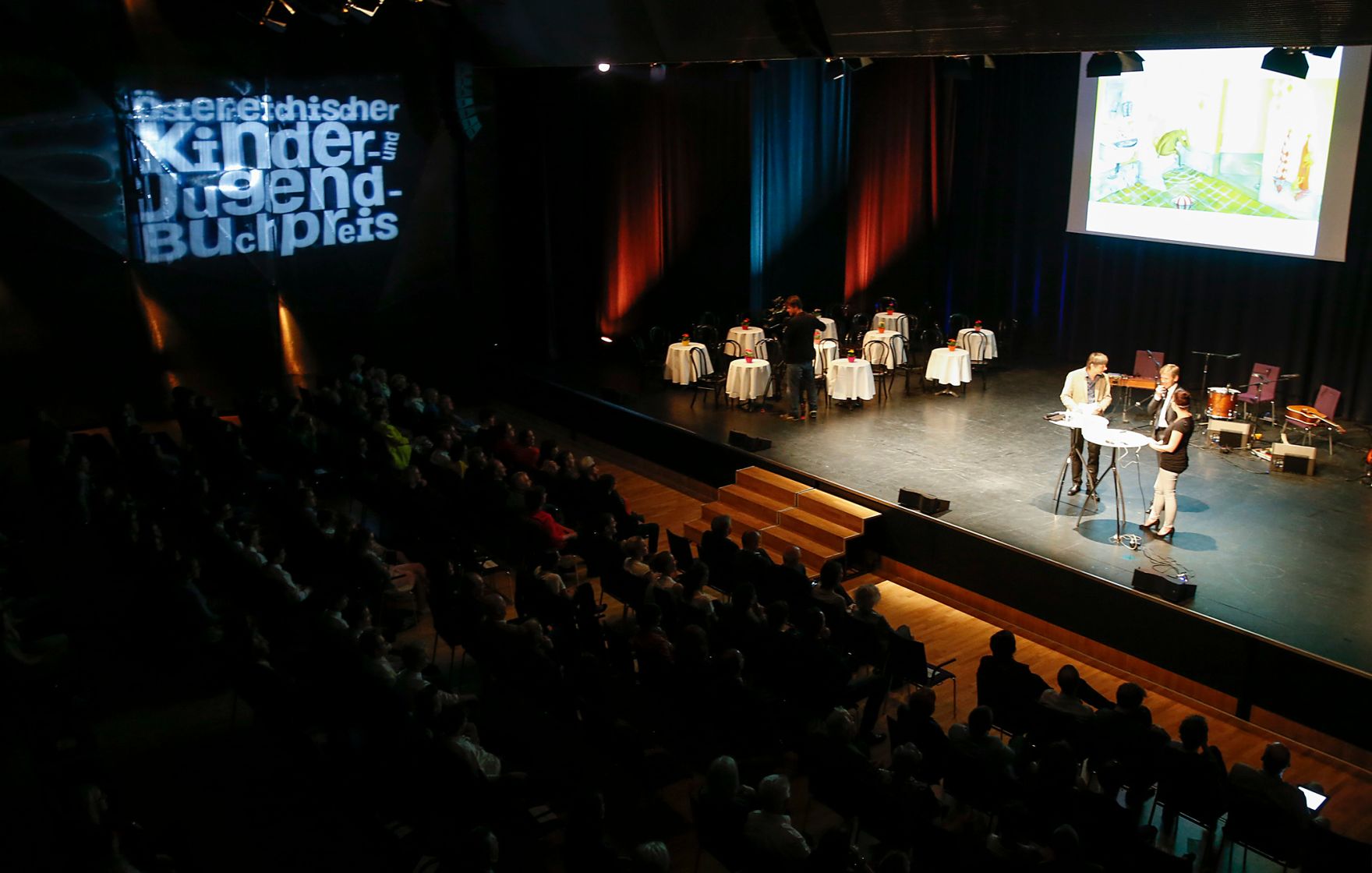 Am 18. Mai 2015 fand im Kultur- und Kongresszentrum in Eisenstadt die Verleihung des &Ouml;sterreichischen Kinder- und Jugendbuchpreises statt.
