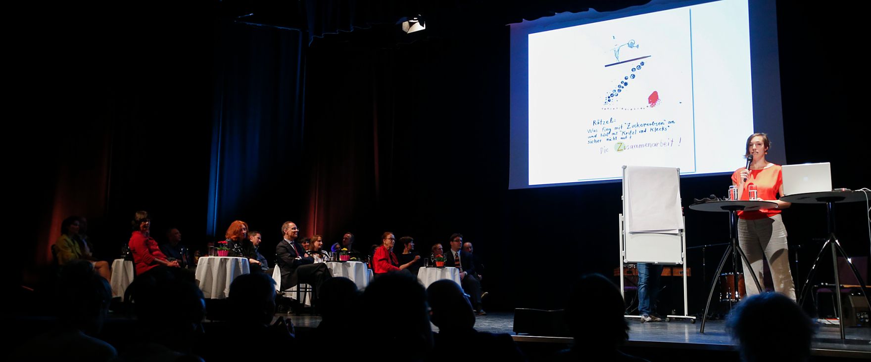 Am 18. Mai 2015 fand im Kultur- und Kongresszentrum in Eisenstadt die Verleihung des &Ouml;sterreichischen Kinder- und Jugendbuchpreises statt. Im Bild Sarah Michaela Orlovsk&yacute;.