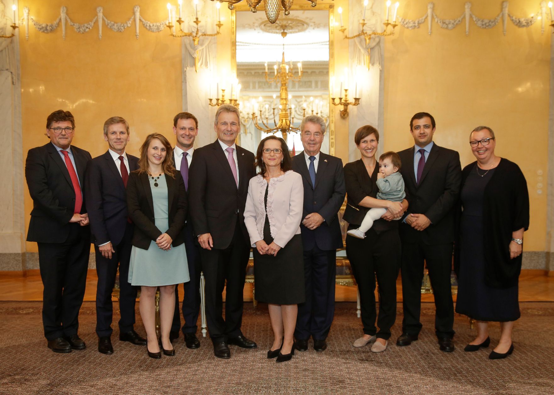 Am 15. September 2015 verlieh Bundespr&auml;sident Heinz Fischer dem Pr&auml;sidenten des &ouml;sterreichischen Gewerkschaftsbundes, Erich Foglar das Gro&szlig;e Goldene Ehrenzeichen mit dem Stern f&uuml;r Verdienste um die Republik &Ouml;sterreich.