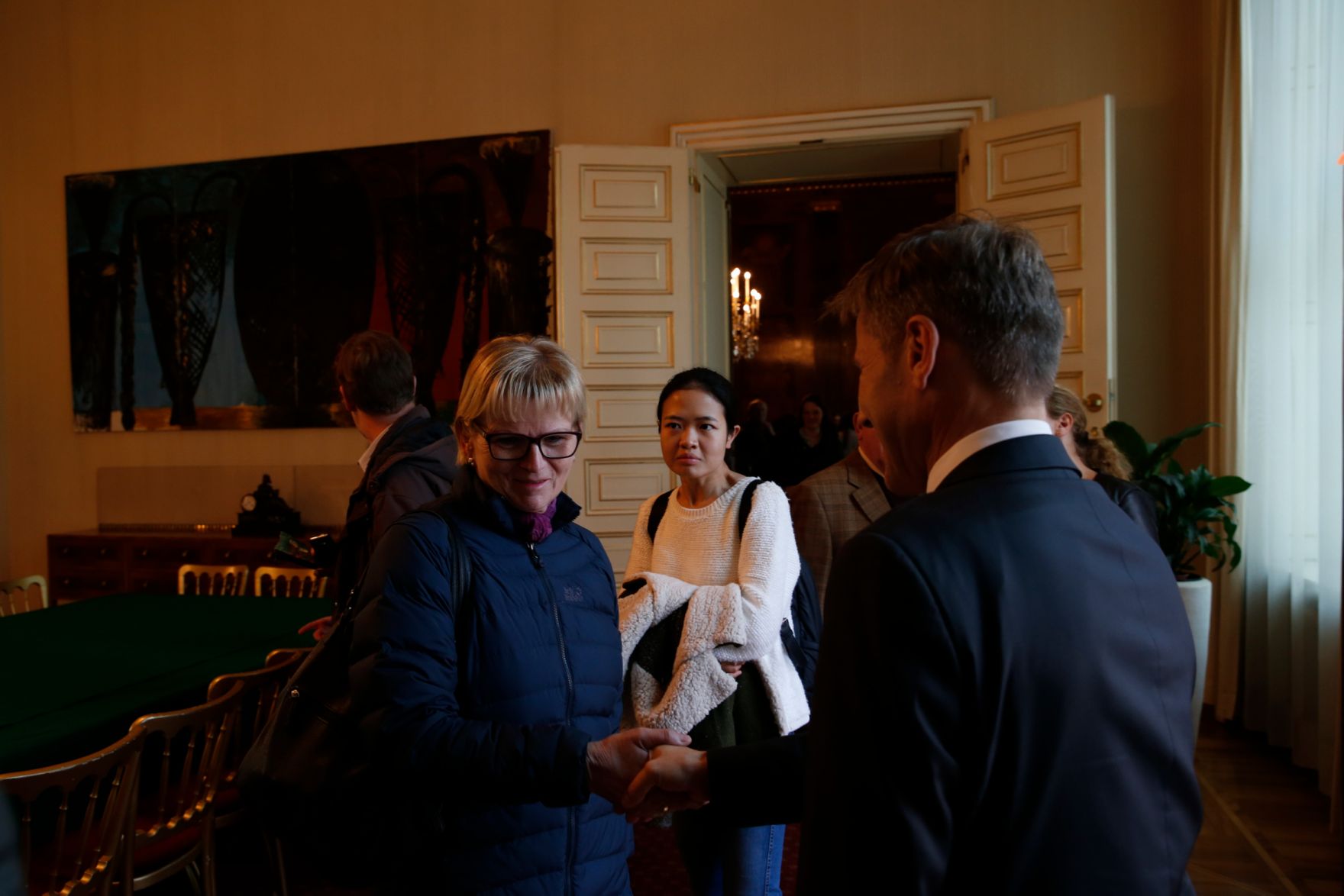 Am 26. Oktober 2015 empfing Kanzleramtsminister Josef Ostermayer im Rahmen des Nationalfeiertages Besucherinnen und Besucher im Bundeskanzleramt.