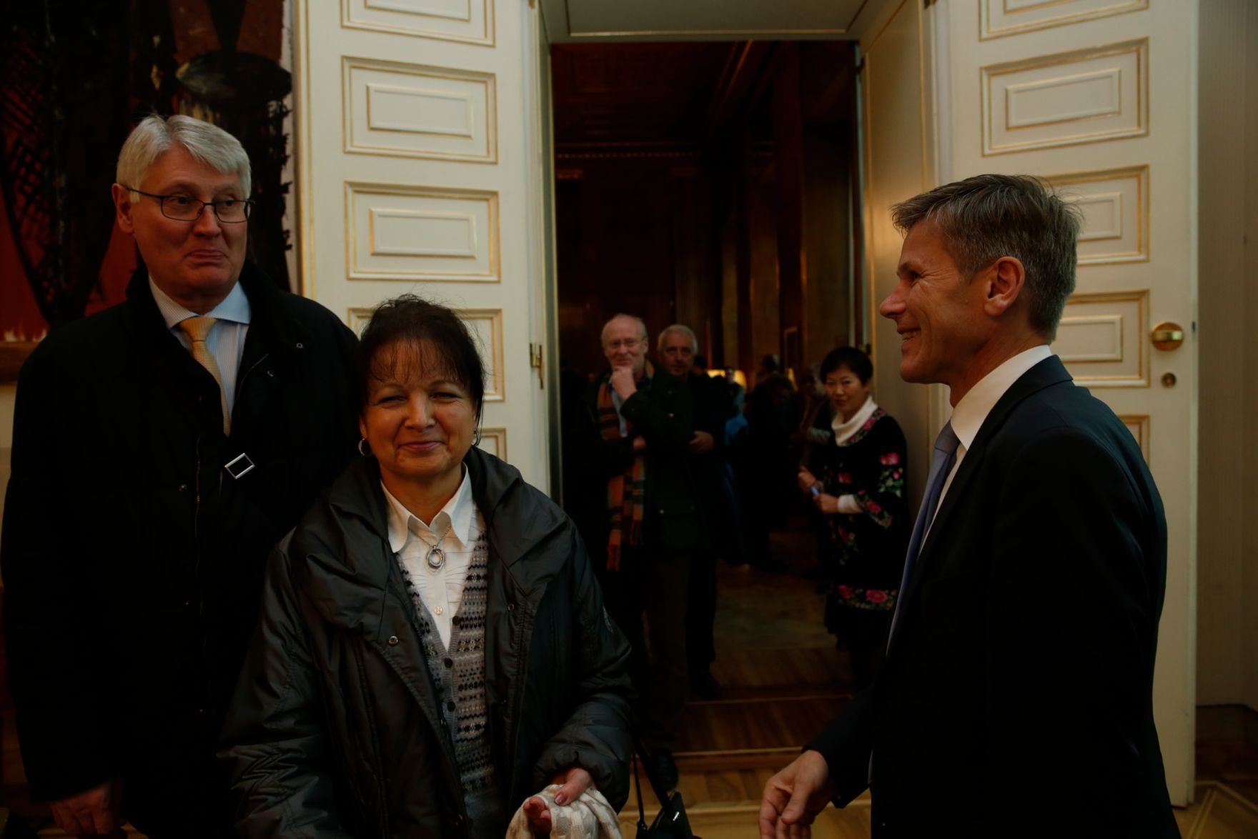 Am 26. Oktober 2015 empfing Kanzleramtsminister Josef Ostermayer im Rahmen des Nationalfeiertages Besucherinnen und Besucher im Bundeskanzleramt.