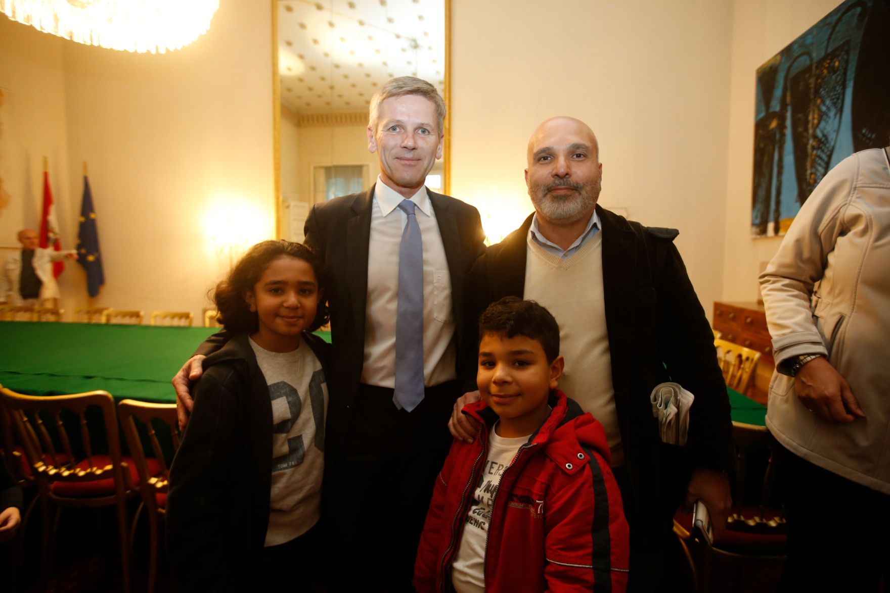 Am 26. Oktober 2015 empfing Kanzleramtsminister Josef Ostermayer im Rahmen des Nationalfeiertages Besucherinnen und Besucher im Bundeskanzleramt.