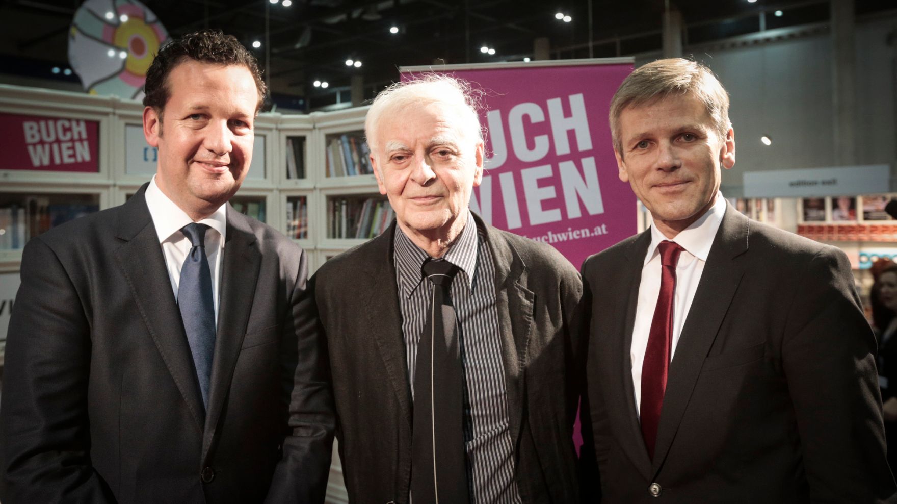 Am 11. November 2015 er&ouml;ffnete Kunst- und Kulturminister Josef Ostermayer die internationale Buchmesse &bdquo;Buch Wien 15&ldquo;.