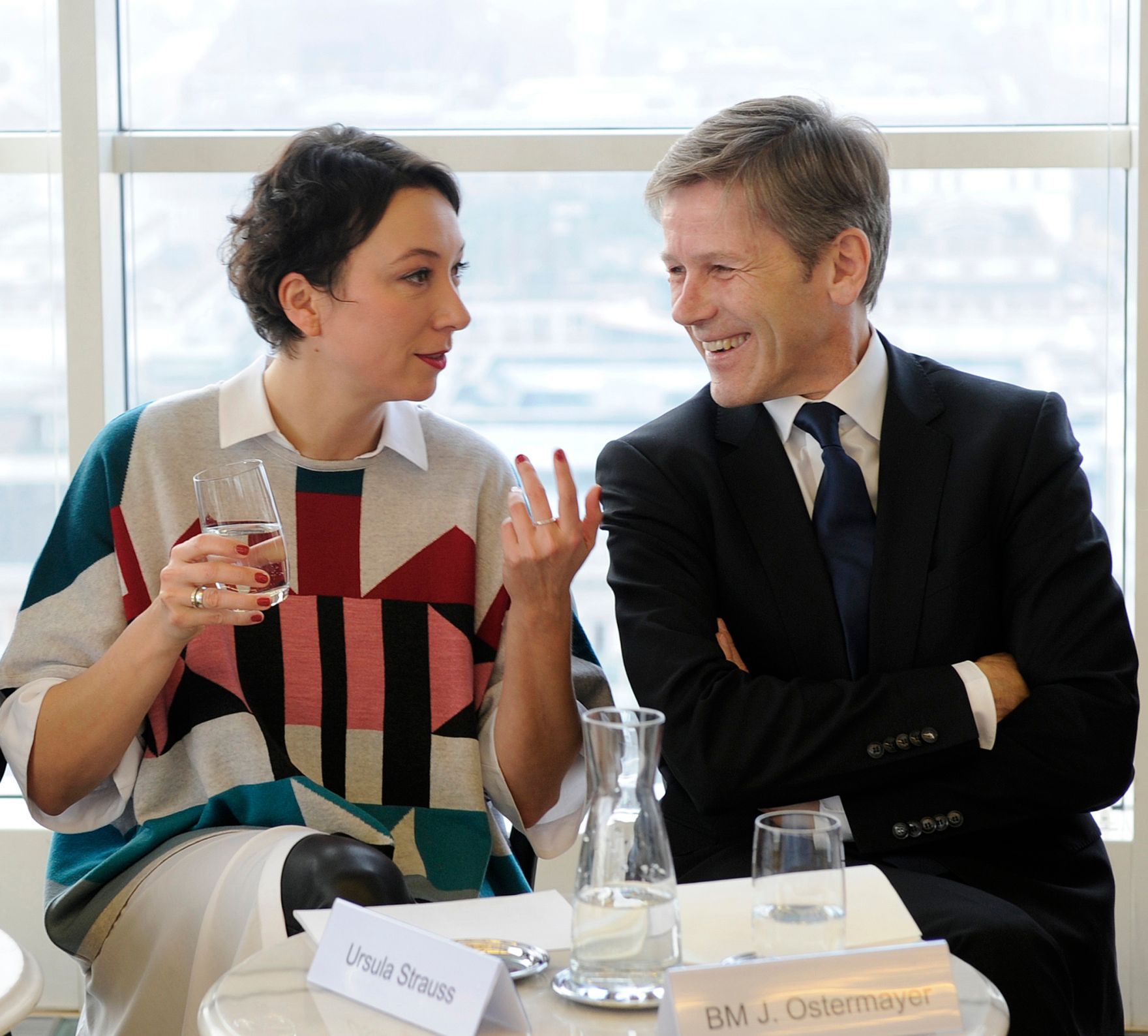 Am 16. Dezember 2015 fand im Ringturm die Nominierungspressekonferenz des &Ouml;sterreichischen Filmpreises statt. Im Bild Kunst- und Kulturminister Josef Ostermayer (r.) mit Ursula Strauss (l.), Pr&auml;sidentin der Akademie des &Ouml;sterreichischen Films.