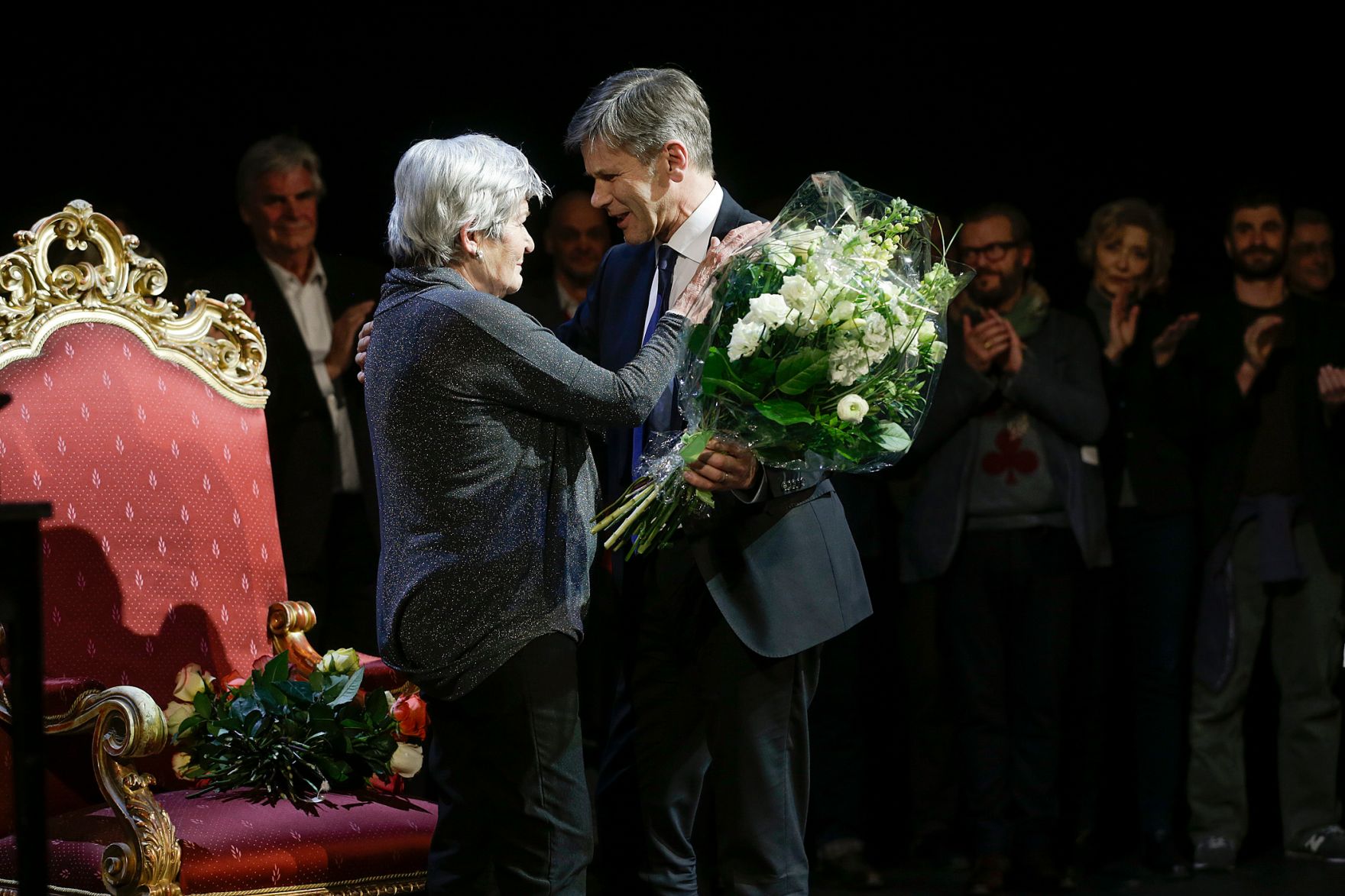 Am 8. Februar 2016 besuchte Kunst- und Kulturminister Josef Ostermayer (r.) die Festvorstellung "Neunundsiebzig plus eins" anl&auml;sslich Elisabeth Orths (l.) Geburtstag im Akademietheater.