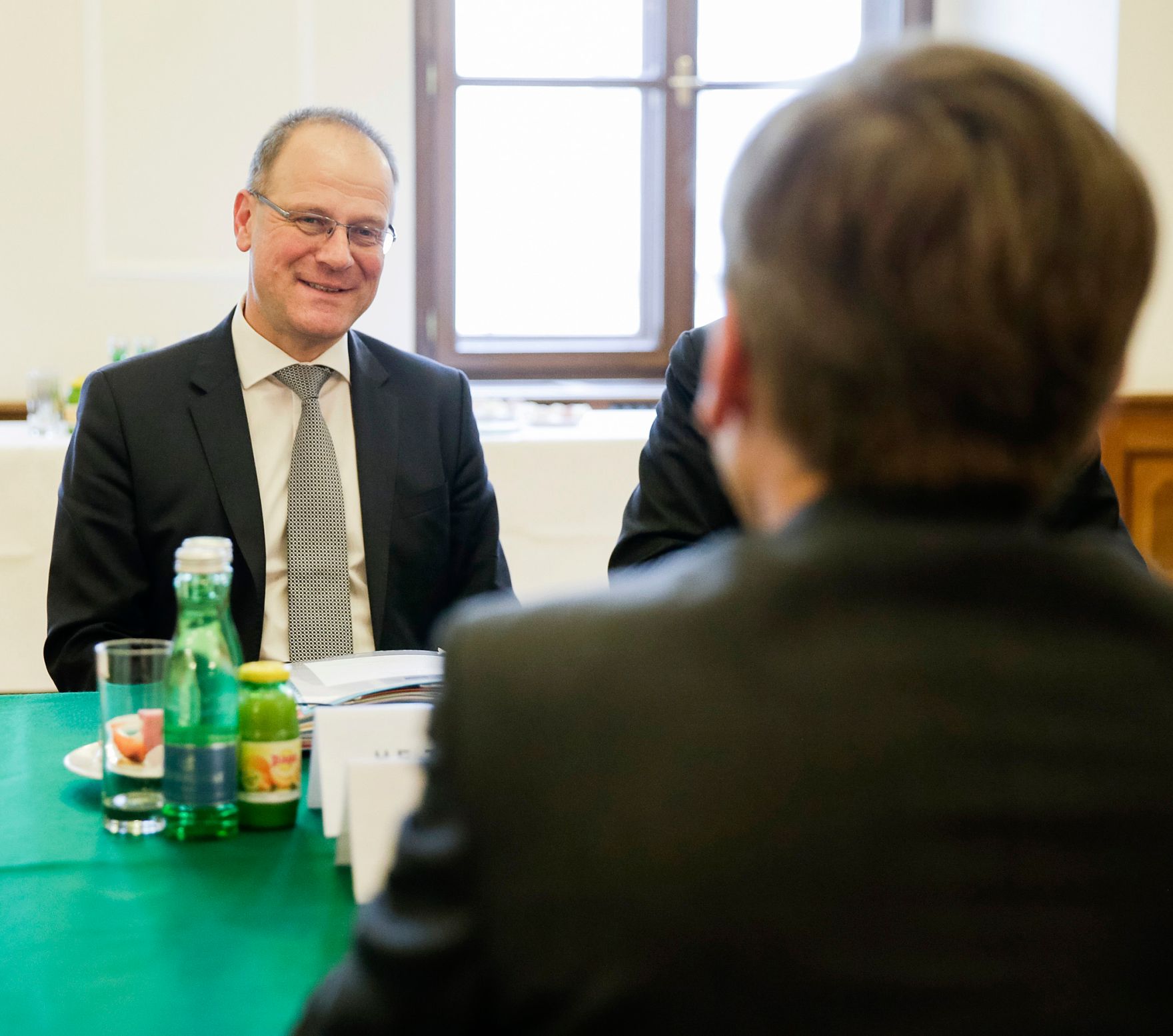 Am 25. Februar 2016 empfing Kanzleramtsminister Josef Ostermayer den EU-Kommissar Tibor Navracsics (im Bild) zu einem bilateralen Treffen.