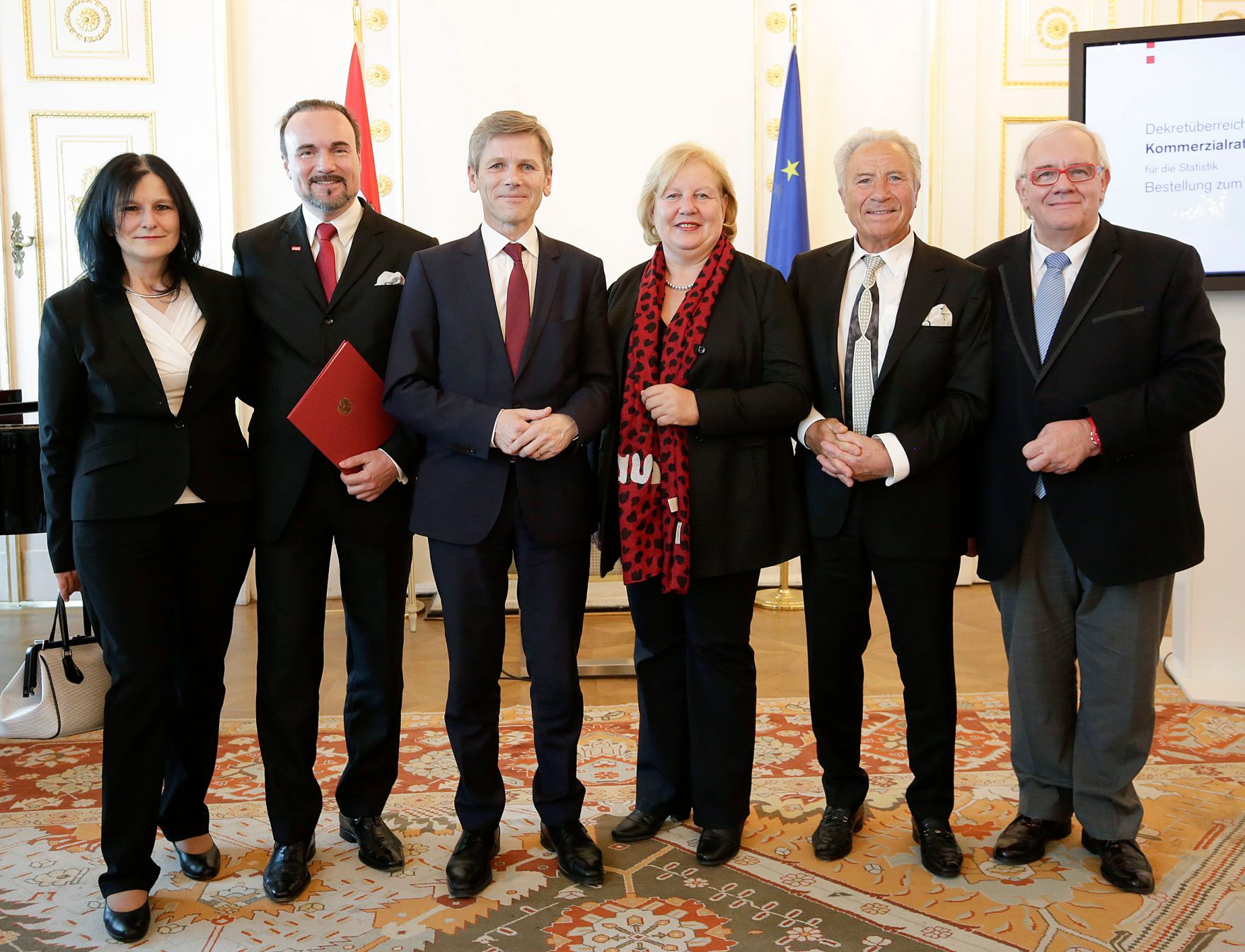 Am 22. April 2016 bestellte der Bundeskanzler Vertreterinnen und Vertreter der Wirtschaft zu Mitgliedern der bei der Bundesanstalt &quot;Statistik &Ouml;sterreich&quot; eingerichteten Wirtschaftskurie.