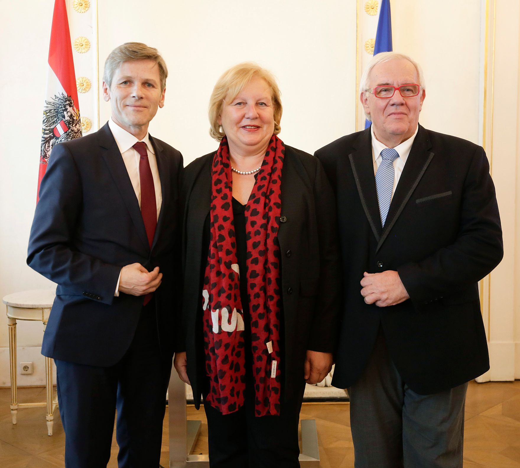 Am 22. April 2016 bestellte der Bundeskanzler Vertreterinnen und Vertreter der Wirtschaft zu Mitgliedern der bei der Bundesanstalt &quot;Statistik &Ouml;sterreich&quot; eingerichteten Wirtschaftskurie.