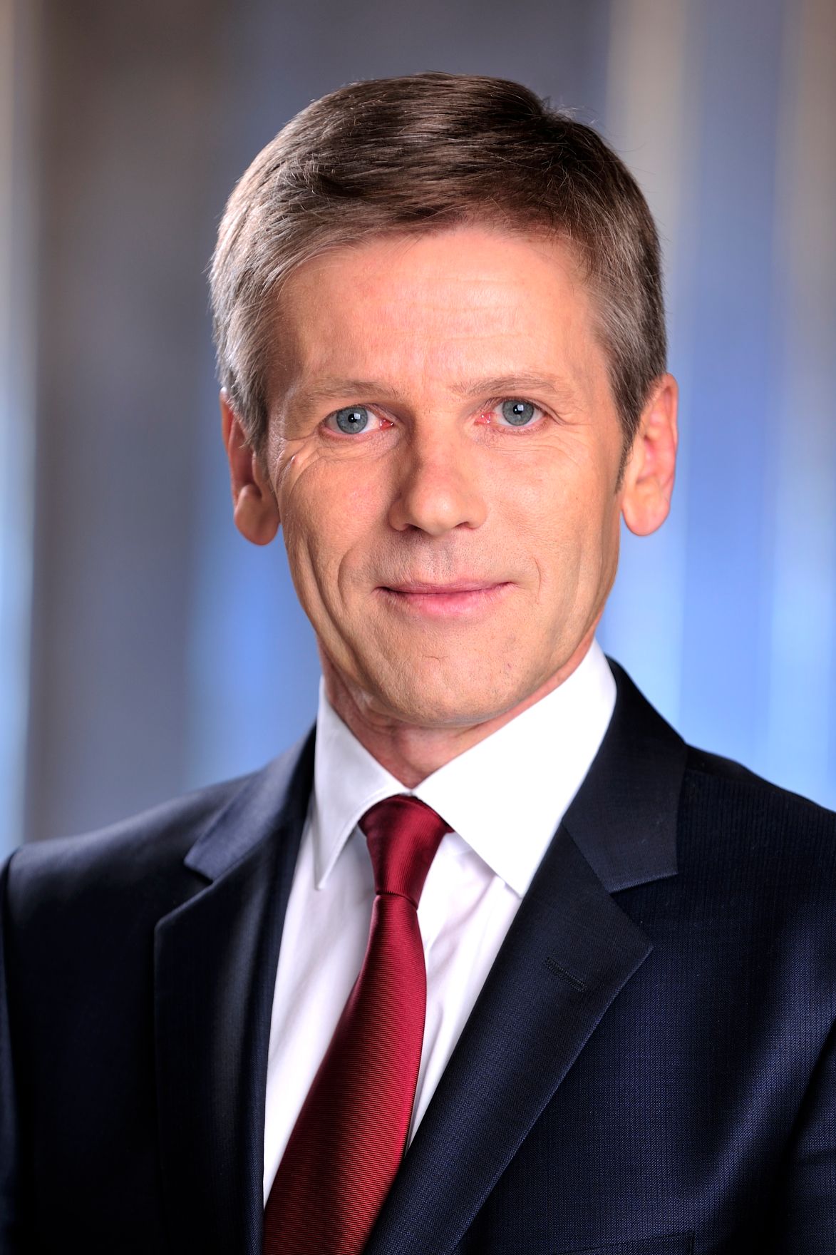 Josef Ostermayer; Bundesminister f&uuml;r Kunst und Kultur, Verfassung und &ouml;ffentlichen Dienst vom 16. Dezember 2013 bis 18. Mai 2016 Staatssekret&auml;r f&uuml;r Koordination und Medien im Bundeskanzleramt vom 2. Dezember 2008 bis 16. Dezember 2013