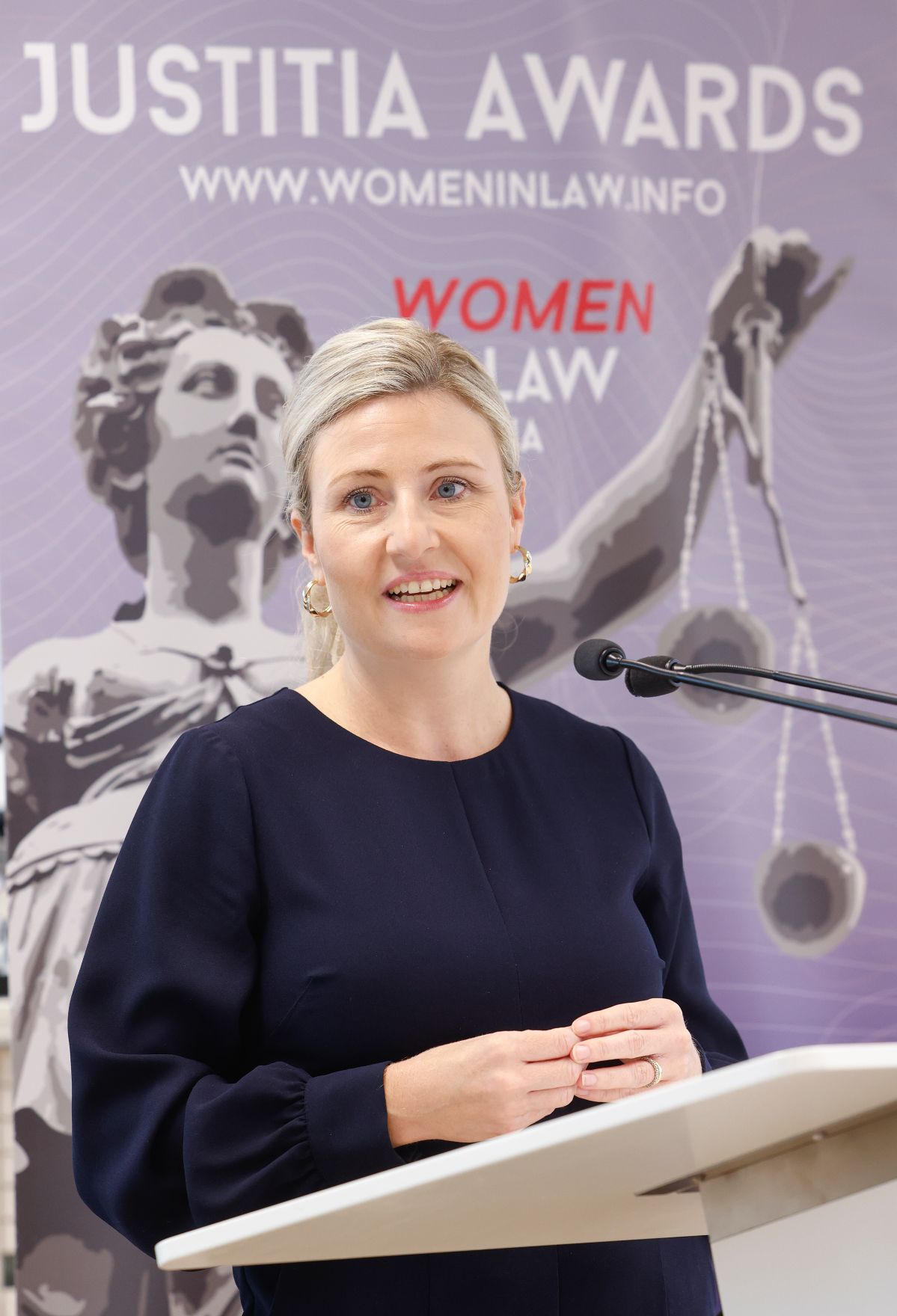 Am 13. September 2024 nahm Bundesministerin Susanne Raab (im Bild) an der Veranstaltung &quot;Women in Law&quot; teil.