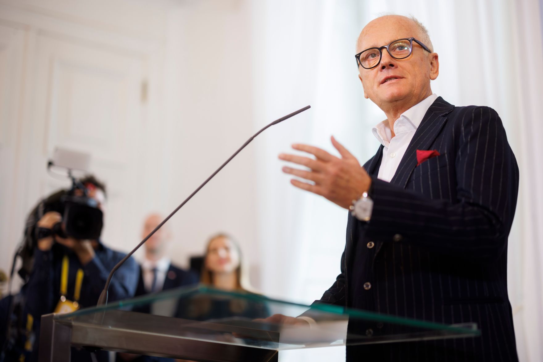 Am 29. November 2024 bestellte Bundesministerin Susanne Raab, Herrn Kurt Faist zum Mitglied der bei der Bundesanstalt &quot;Statistik &Ouml;sterreich&quot; eingerichteten Wirtschaftskurie. Damit hat er das Recht, die Bezeichnung &quot;Kommerzialrat f&uuml;r die Statistik&quot; zu f&uuml;hren.