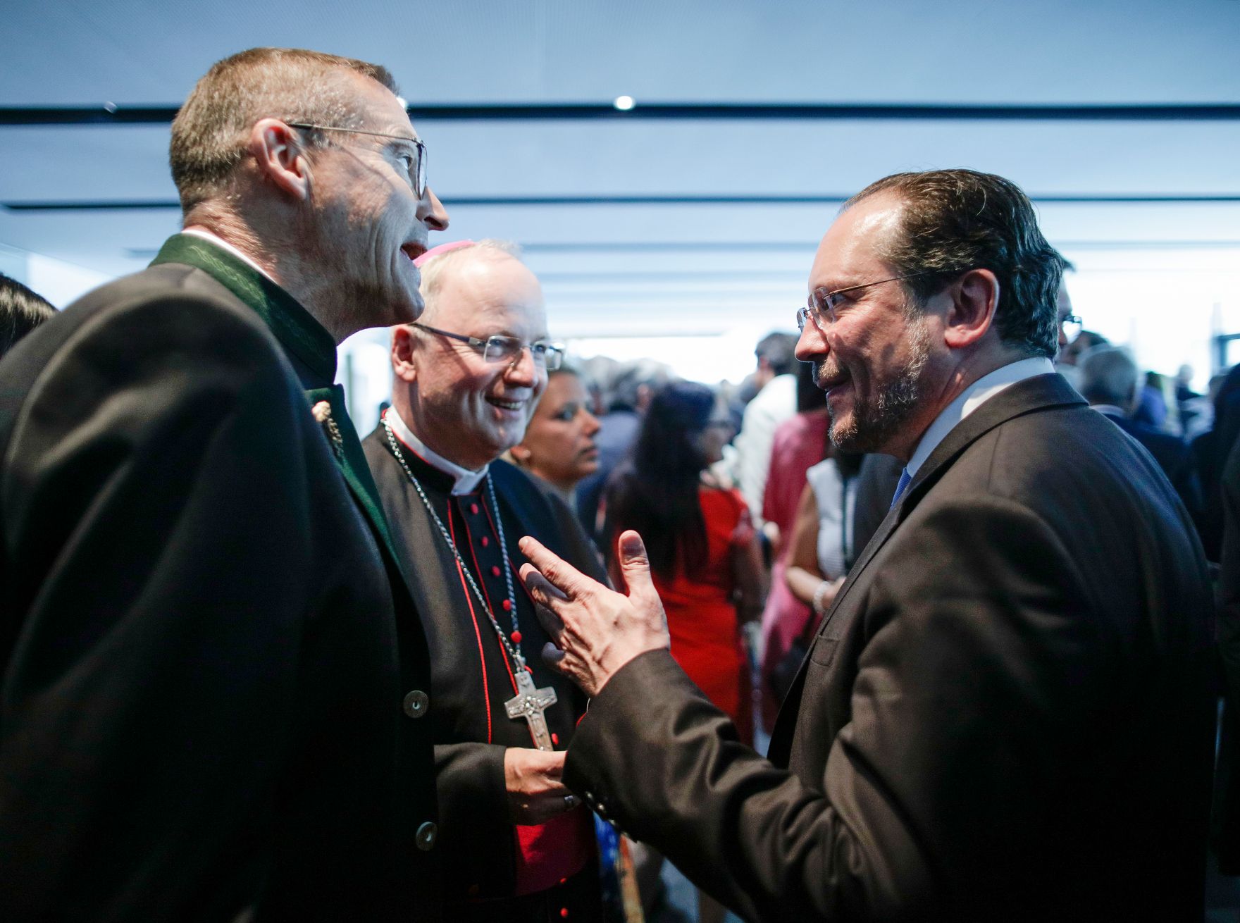 Am 17. Juli 2019 reiste Bundesminister Alexander Schallenberg (r.) anl&auml;sslich der Er&ouml;ffnung der Bregenzer Festspiele nach Bregenz.