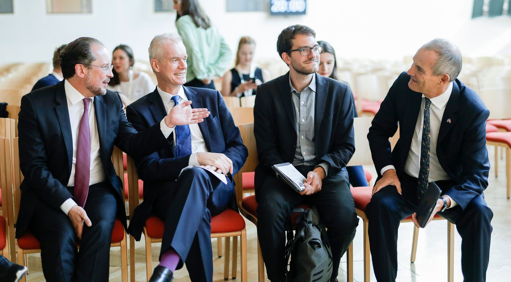 Am 27. August 2019 nahm Bundesminister Alexander Schallenberg am Forum Alpbach teil. Im Bild beim Panel: &bdquo;Brexit: Aufbruch ins Ungewisse&ldquo;.