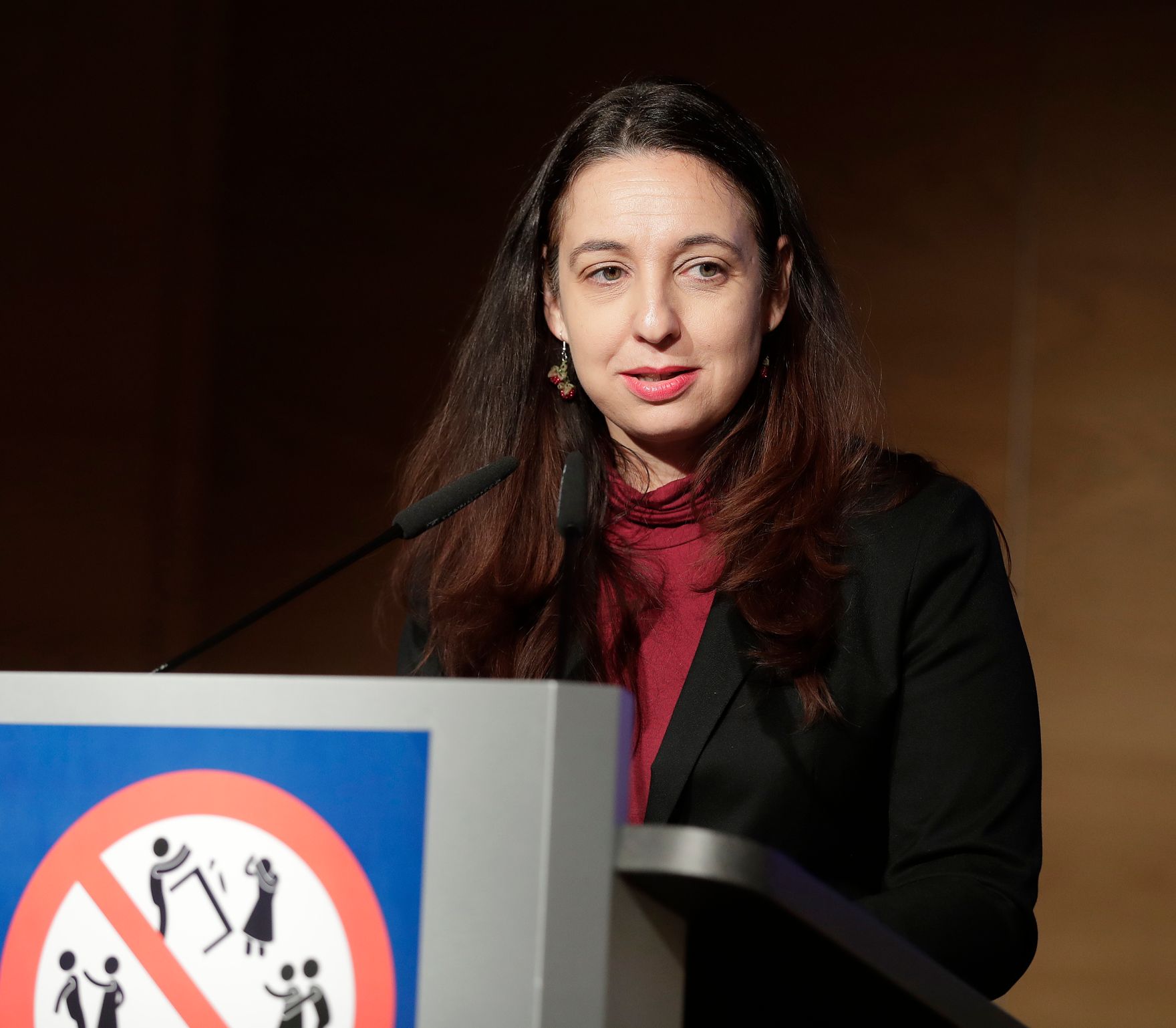 Am 8. Oktober 2019 er&ouml;ffnete Bundesministerin Ines Stilling die Festveranstaltung &bdquo;20 Jahre Gewaltschutzzentrum Burgenland&ldquo; in Eisenstadt. Ziel dieser Einrichtung ist es, die Sicherheit der Betroffenen zu erh&ouml;hen und sie in ein gewaltfreies Leben zu begleiten.