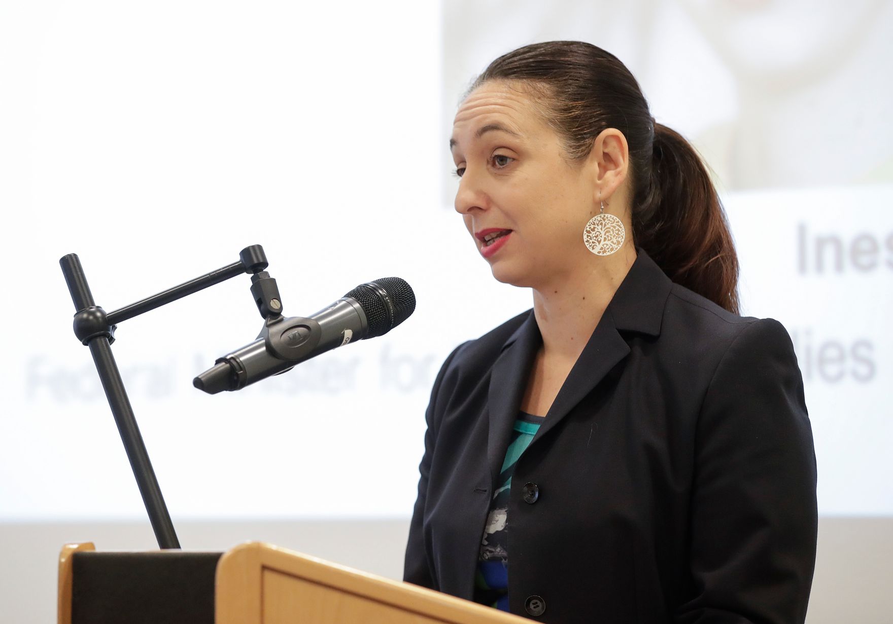 Am 12. Oktober 2019 er&ouml;ffnete Bundesministerin Ines Stilling (im Bild) die internationale Jahreskonferenz &bdquo;European Women's Management Development Network&ldquo; &ndash; einem Netzwerk von weiblichen F&uuml;hrungskr&auml;ften in aller Welt mit etwa 150 Teilnehmerinnen aus Europa, Asien und den USA.