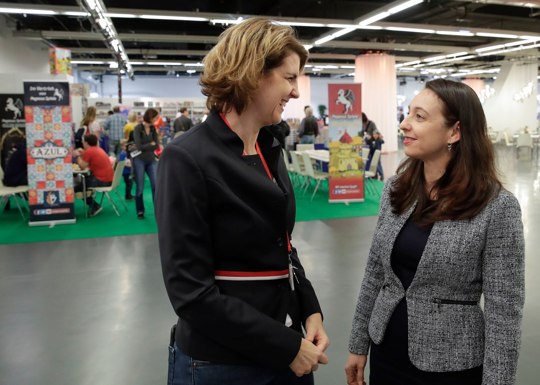 Am 15. November 2019 er&ouml;ffnete Bundesministerin Ines Stilling das Wiener Spielefest im Austria Center Vienna.