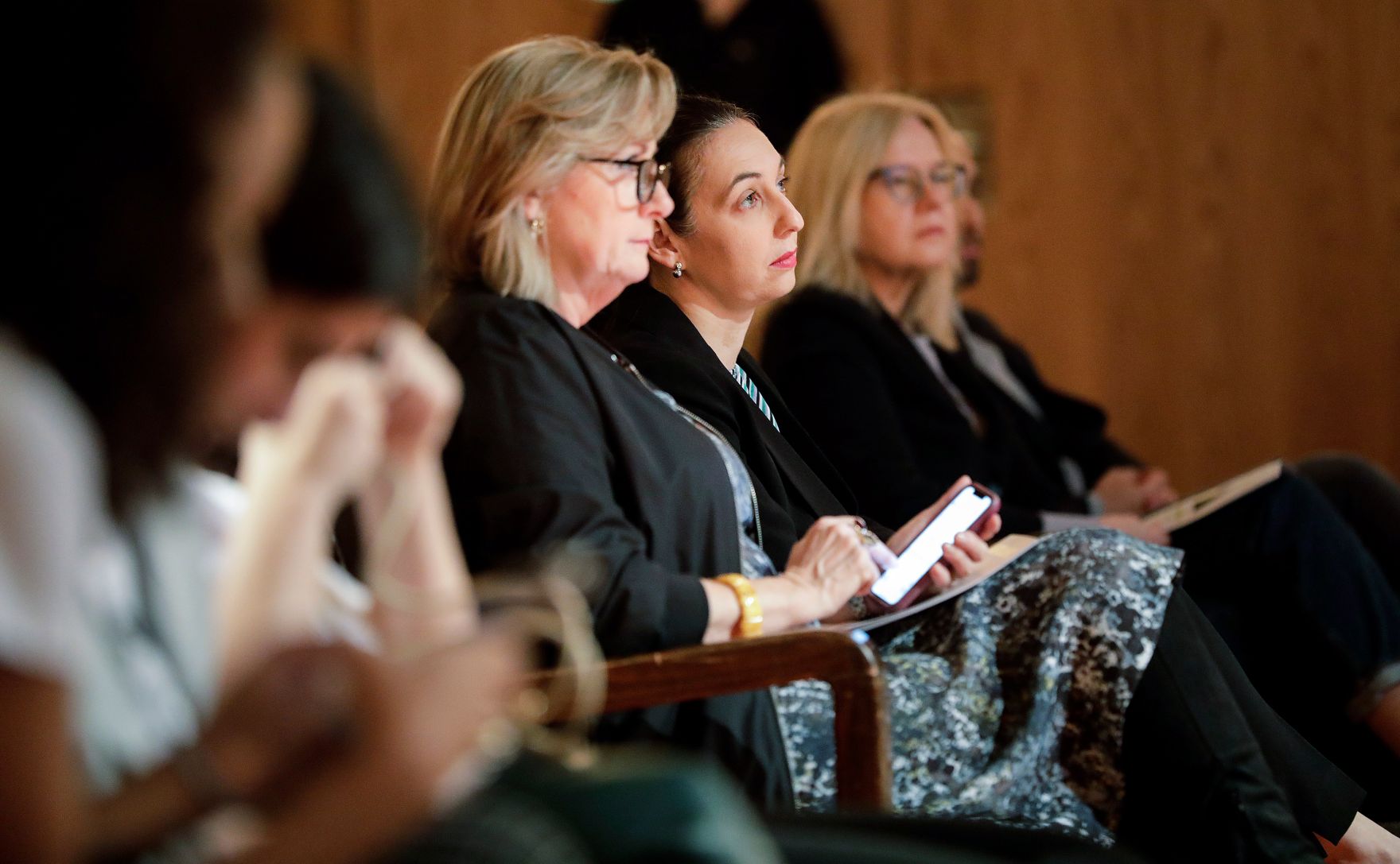 Bundesministerin Stilling er&ouml;ffnete am 17. November 2019 die Konferenz WIENERIN #aufstand im Wiener Radiokulturhaus.