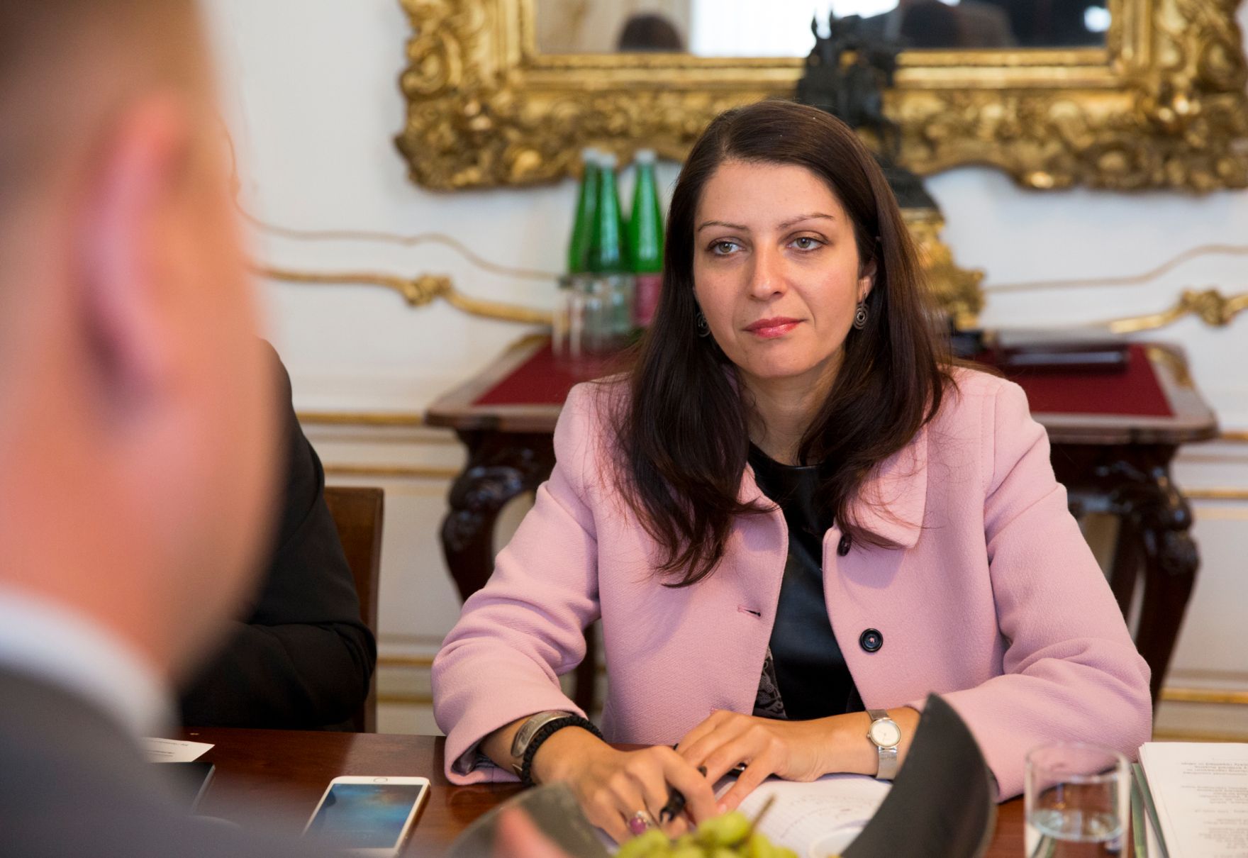 Am 5. Oktober 2016 empfing Staatssekret&auml;rin Muna Duzdar (im Bild) den Pr&auml;sidenten des Bundesrates Mario Lindner.