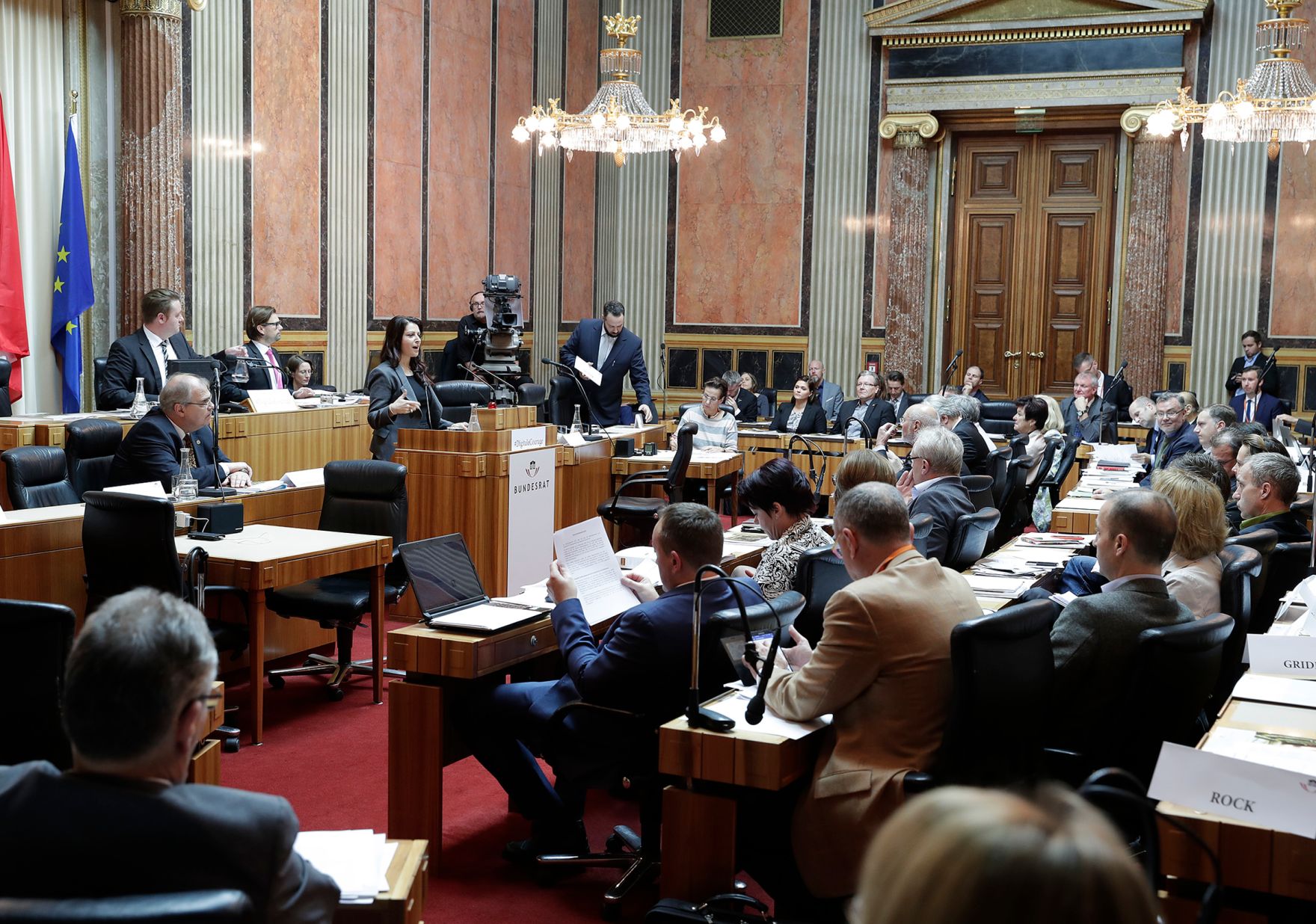 Am 16. November 2016 nahm Staatssekret&auml;rin Muna Duzdar (im Bild) an der Enquete des Bundesrates zum Thema &quot;#DigitaleCourage&quot; teil.