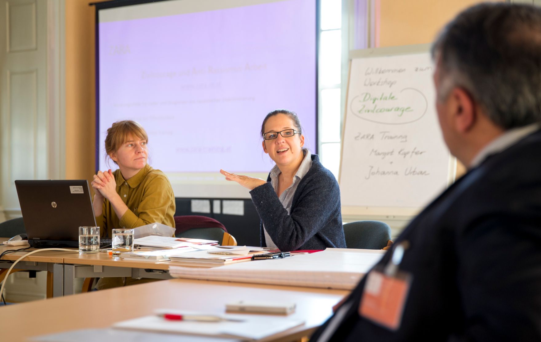 Am 28. November 2016 fand der Vernetzungs- und Workshoptag &quot;#GegenHassimNetz&quot; statt.