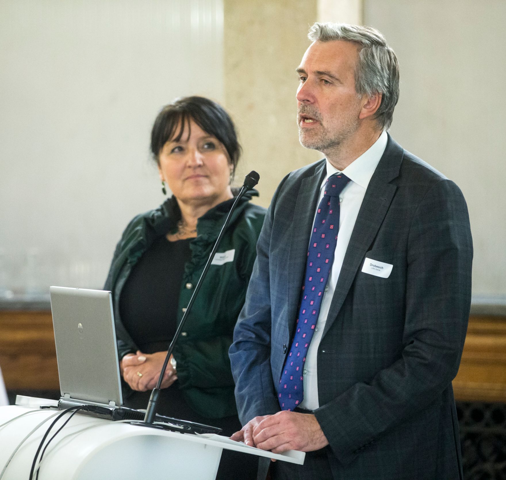 Am 7. Dezember 2016 nahm Staatssekret&auml;rin Muna Duzdar an der Veranstaltung &quot;Qualit&auml;tsdialog 2016 - Qualit&auml;t in der &ouml;ffentlichen Verwaltung&quot; teil.